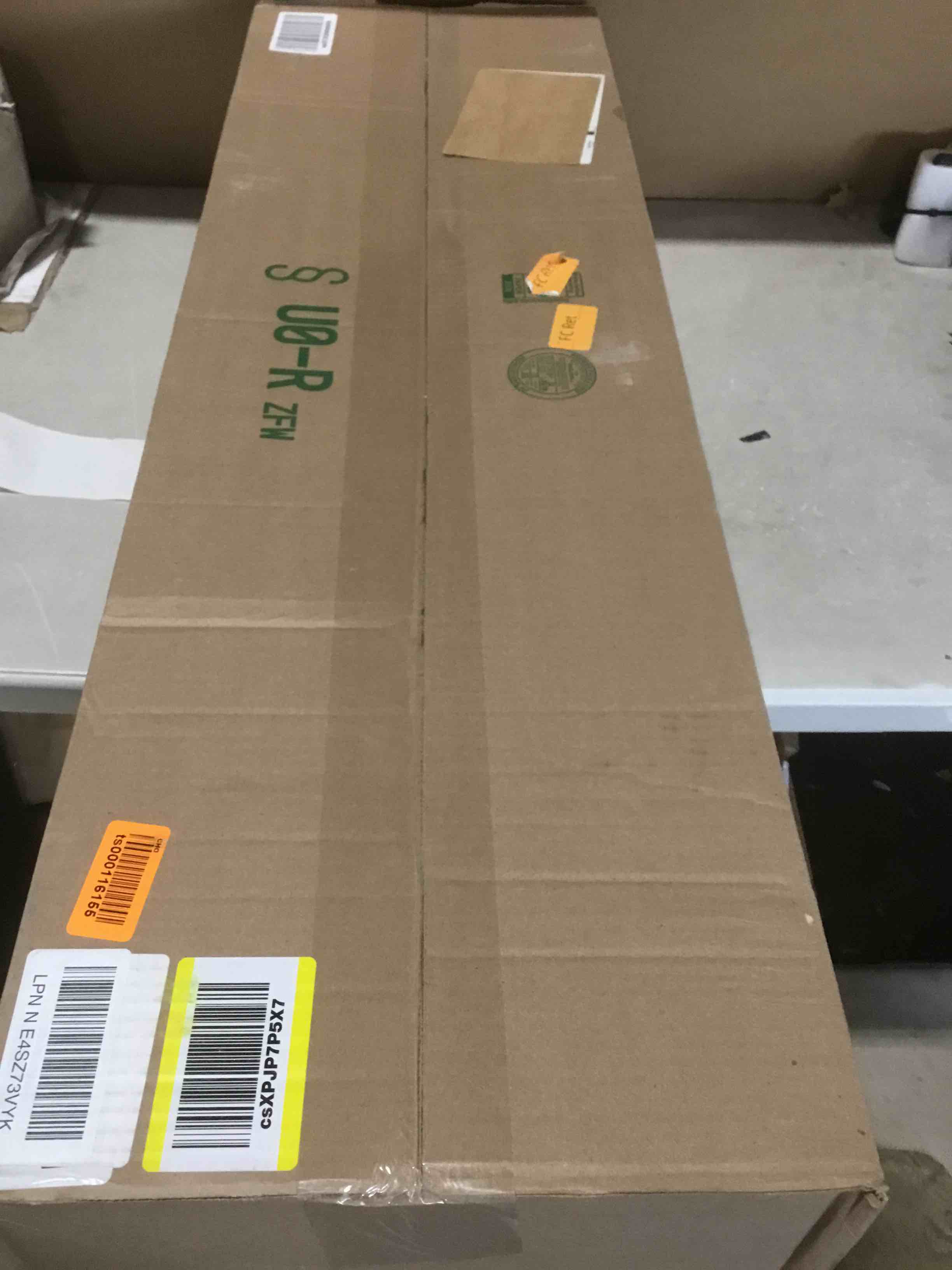 https://s3.amazonaws.com/lotting-images-prod/bidfta/PNK3624022_1750952169503.jpeg