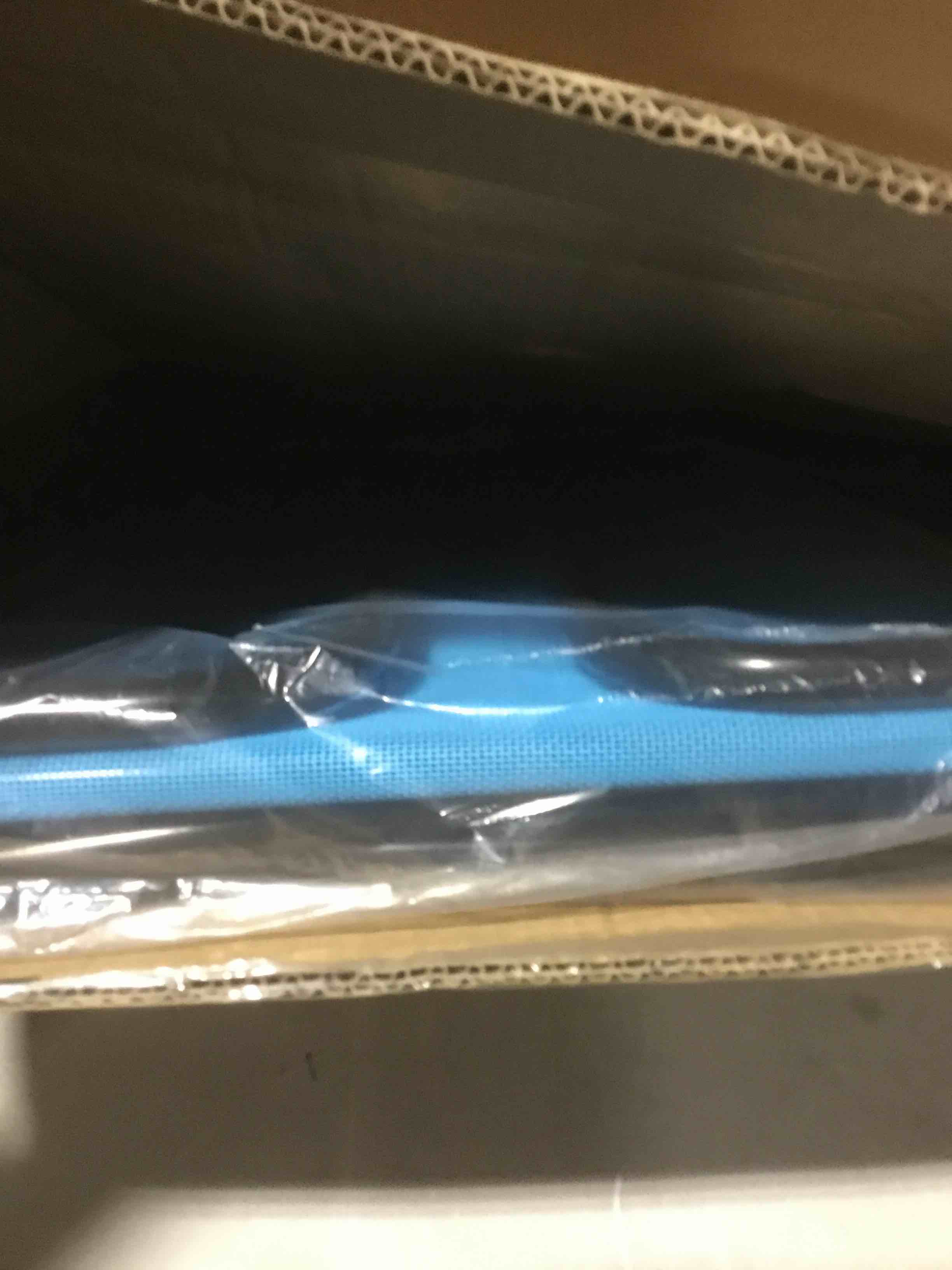 https://s3.amazonaws.com/lotting-images-prod/bidfta/PNK3624330_1751286763039.jpeg
