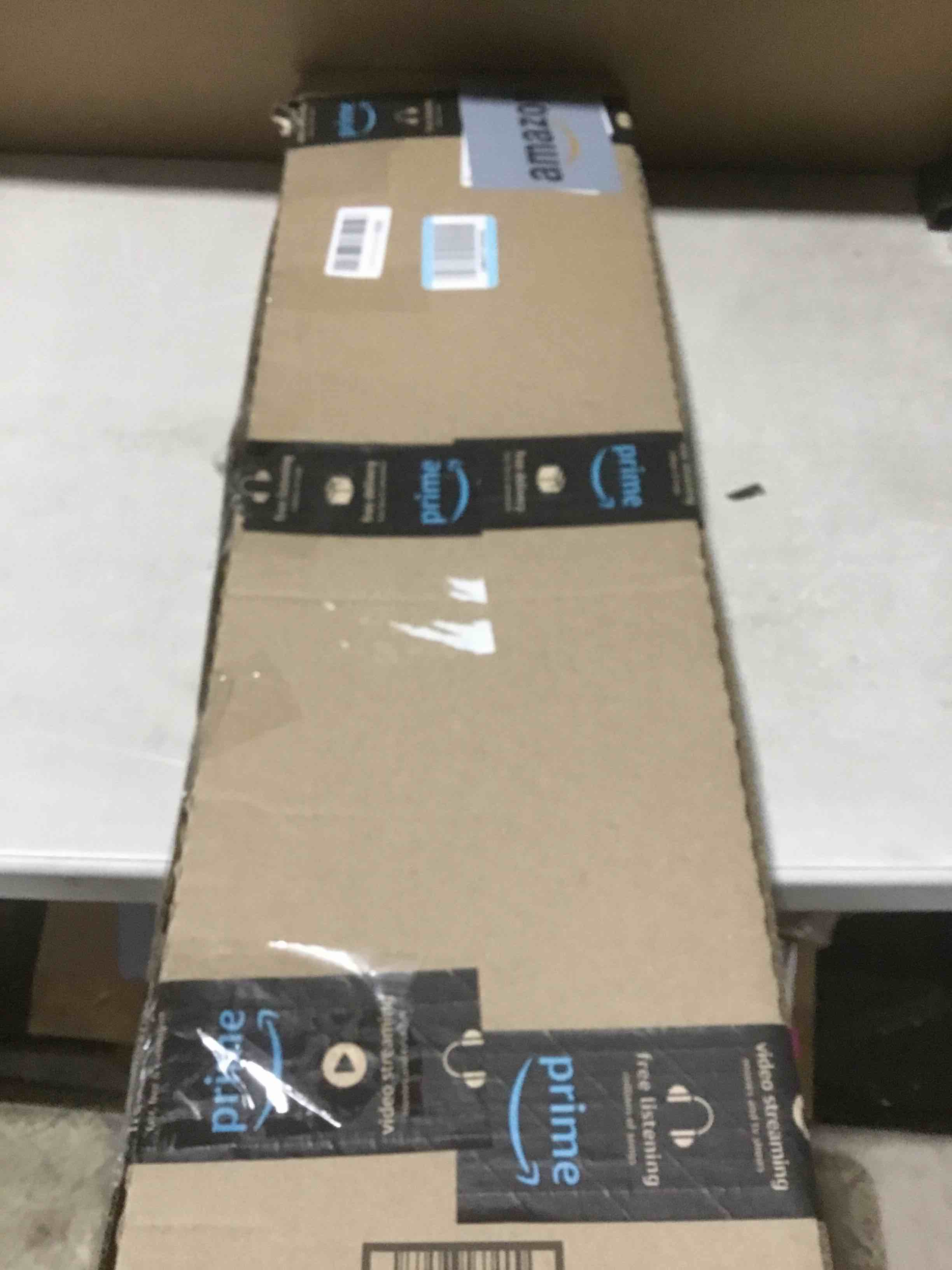 https://s3.amazonaws.com/lotting-images-prod/bidfta/PNK3624373_1751294385557.jpeg