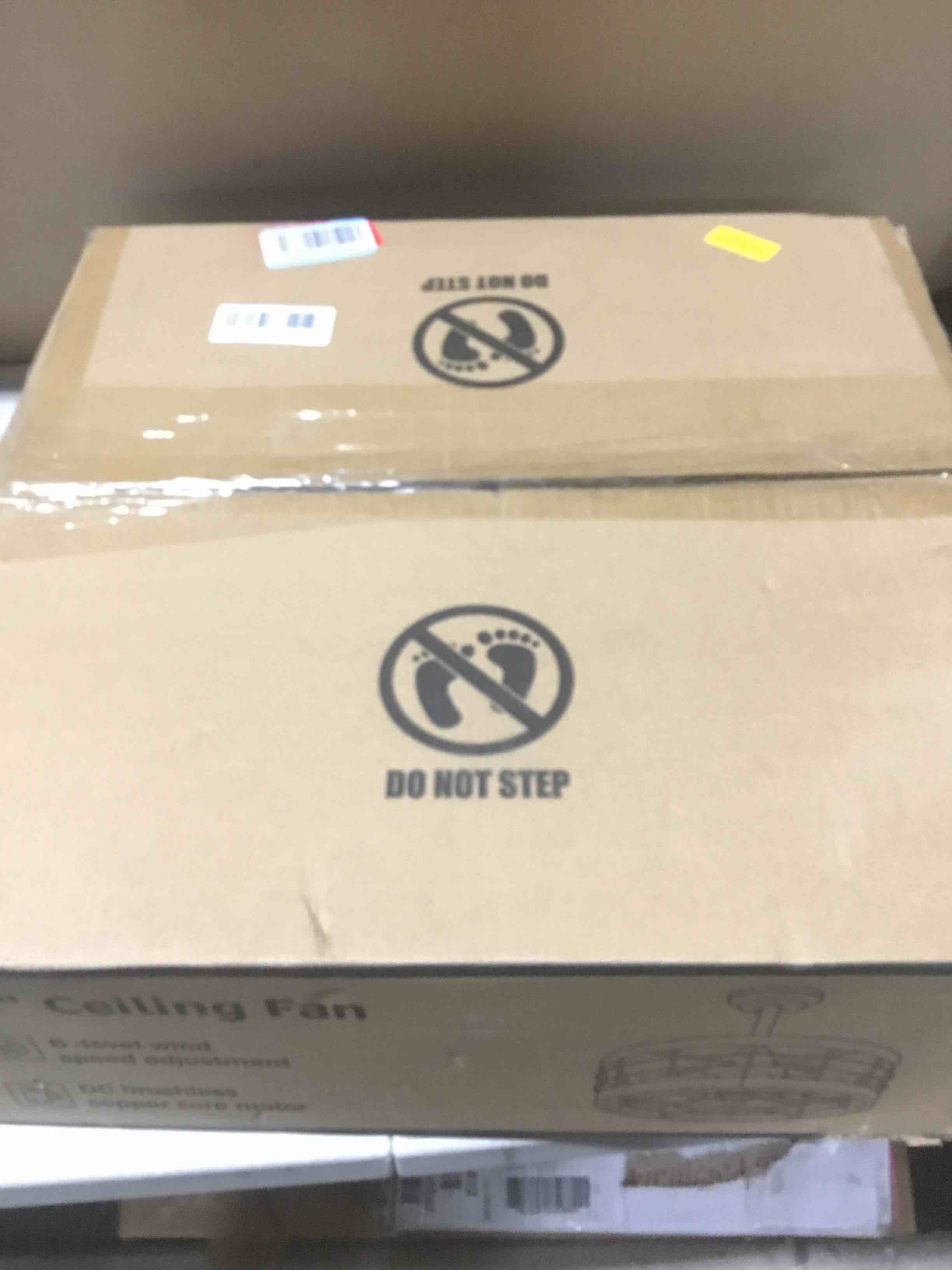 https://s3.amazonaws.com/lotting-images-prod/bidfta/PNK3624379_1751297802627.jpeg