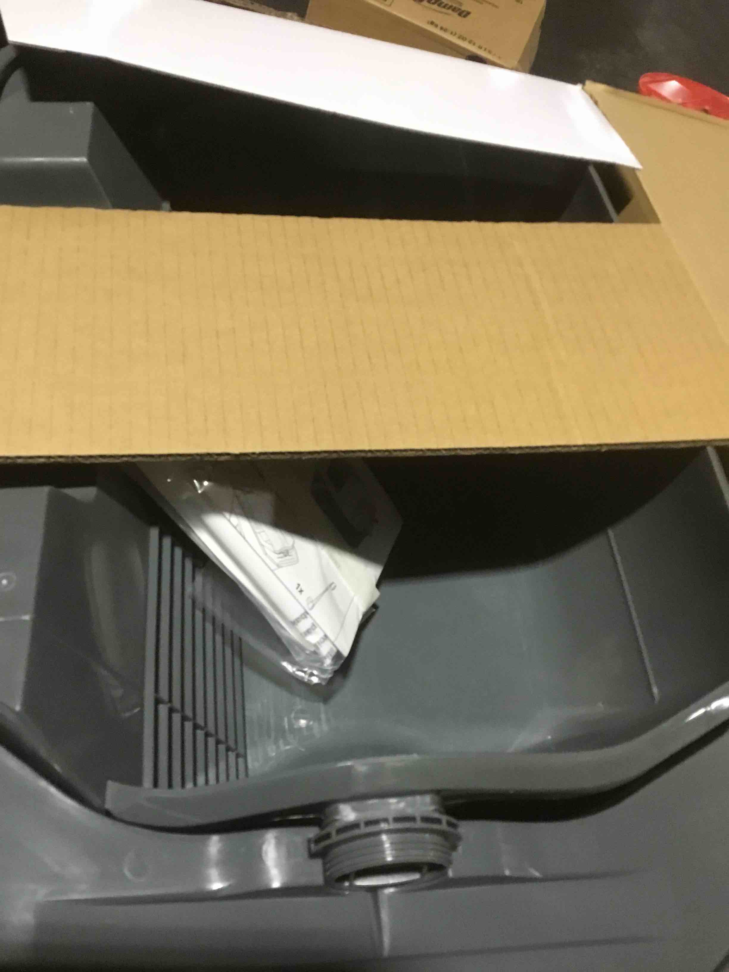 https://s3.amazonaws.com/lotting-images-prod/bidfta/PNK3624564_1751376108840.jpeg