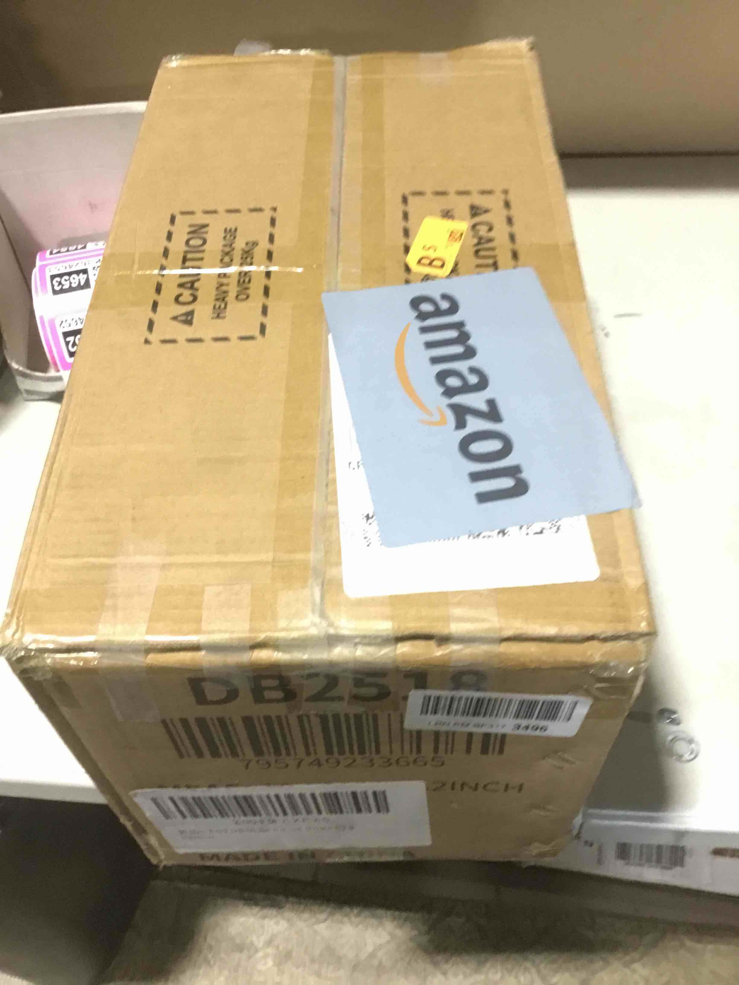 https://s3.amazonaws.com/lotting-images-prod/bidfta/PNK3624652_1751386353554.jpeg