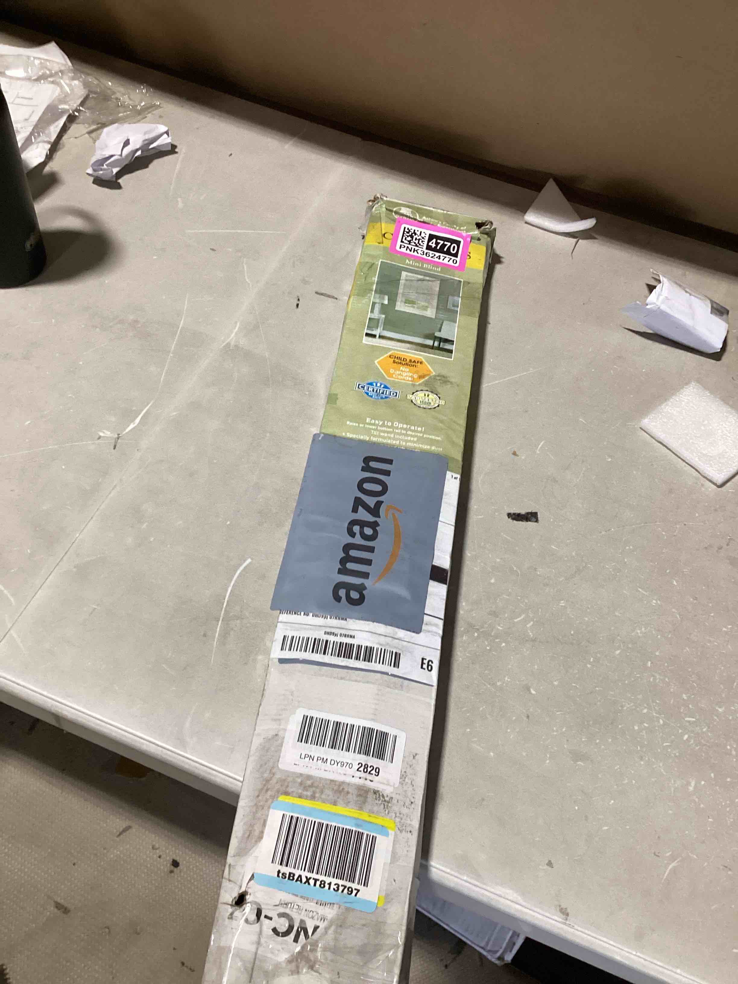 https://s3.amazonaws.com/lotting-images-prod/bidfta/PNK3624770_1751474690107.jpeg