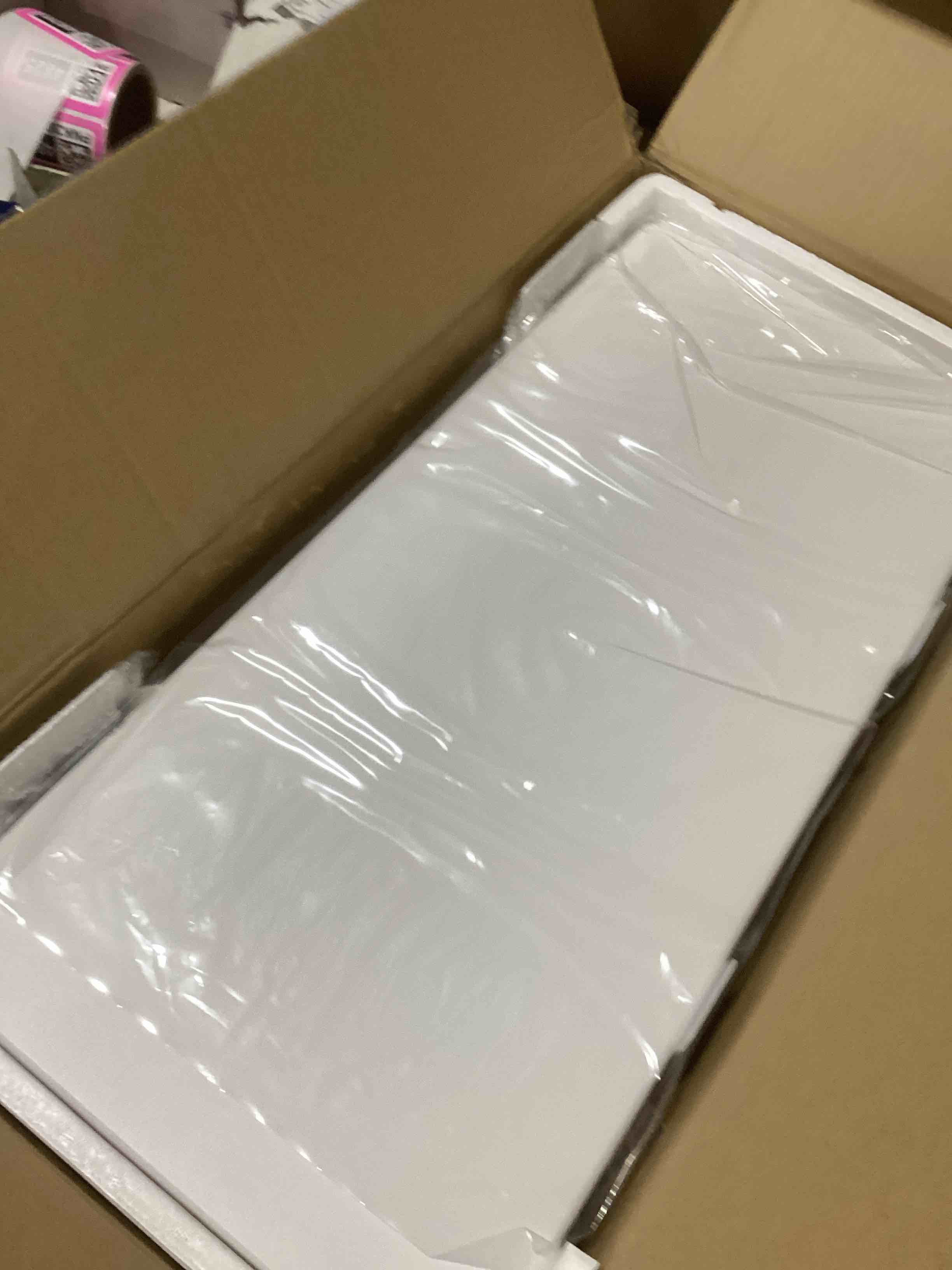 https://s3.amazonaws.com/lotting-images-prod/bidfta/PNK3624820_1751482818404.jpeg
