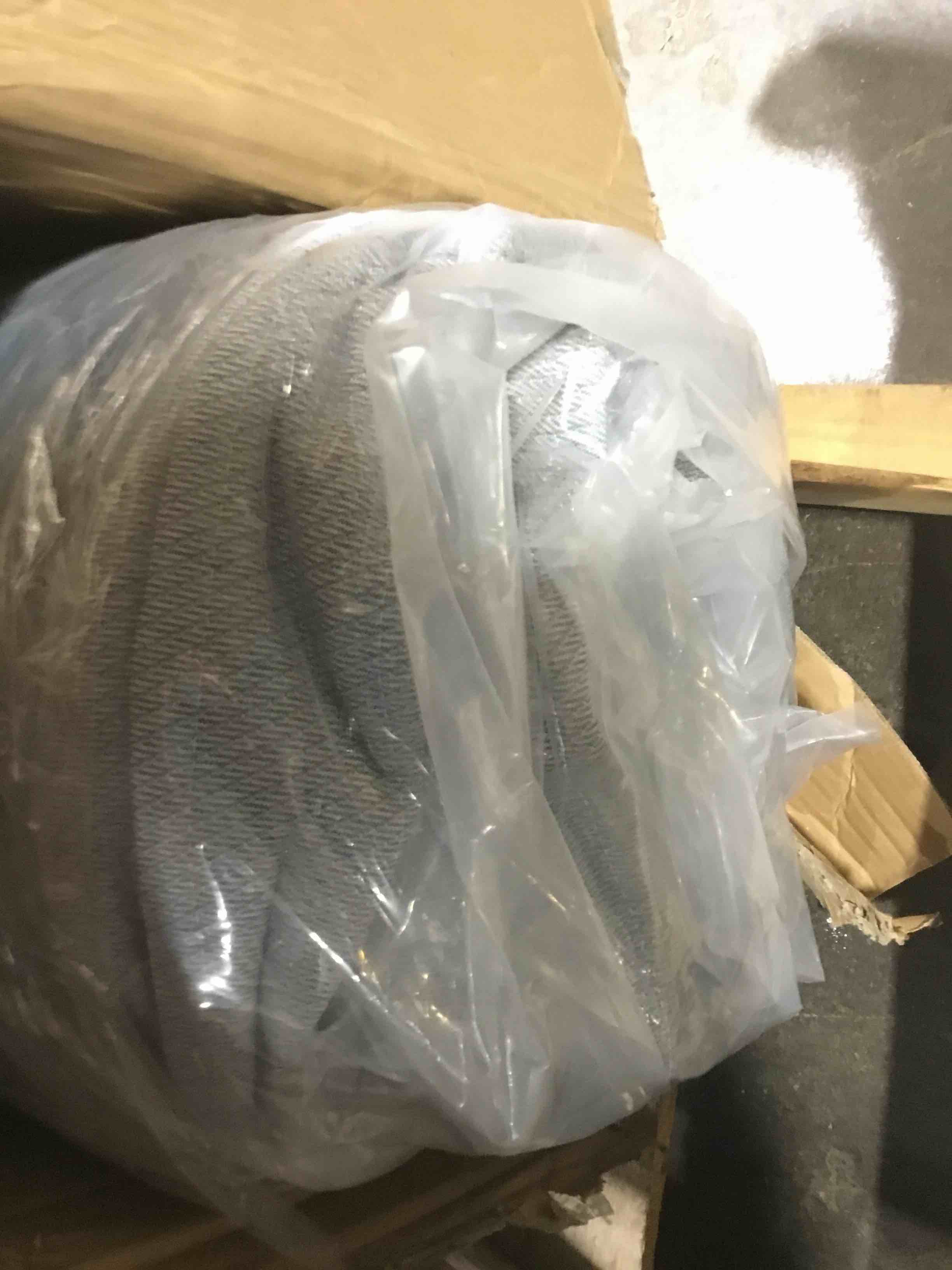 https://s3.amazonaws.com/lotting-images-prod/bidfta/PNK3625389_1747339768415.jpeg