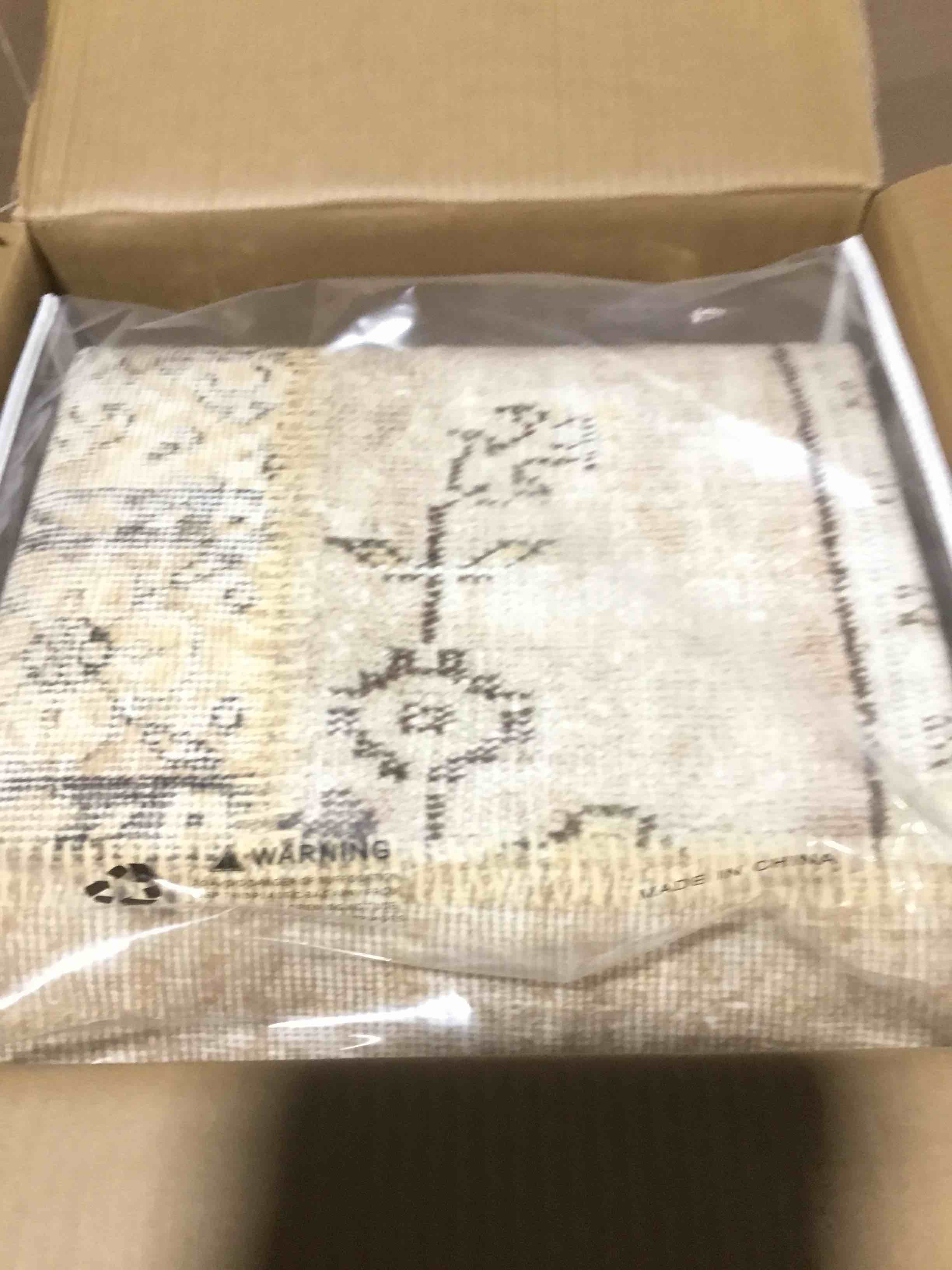 https://s3.amazonaws.com/lotting-images-prod/bidfta/PNK3625838_1747676669199.jpeg