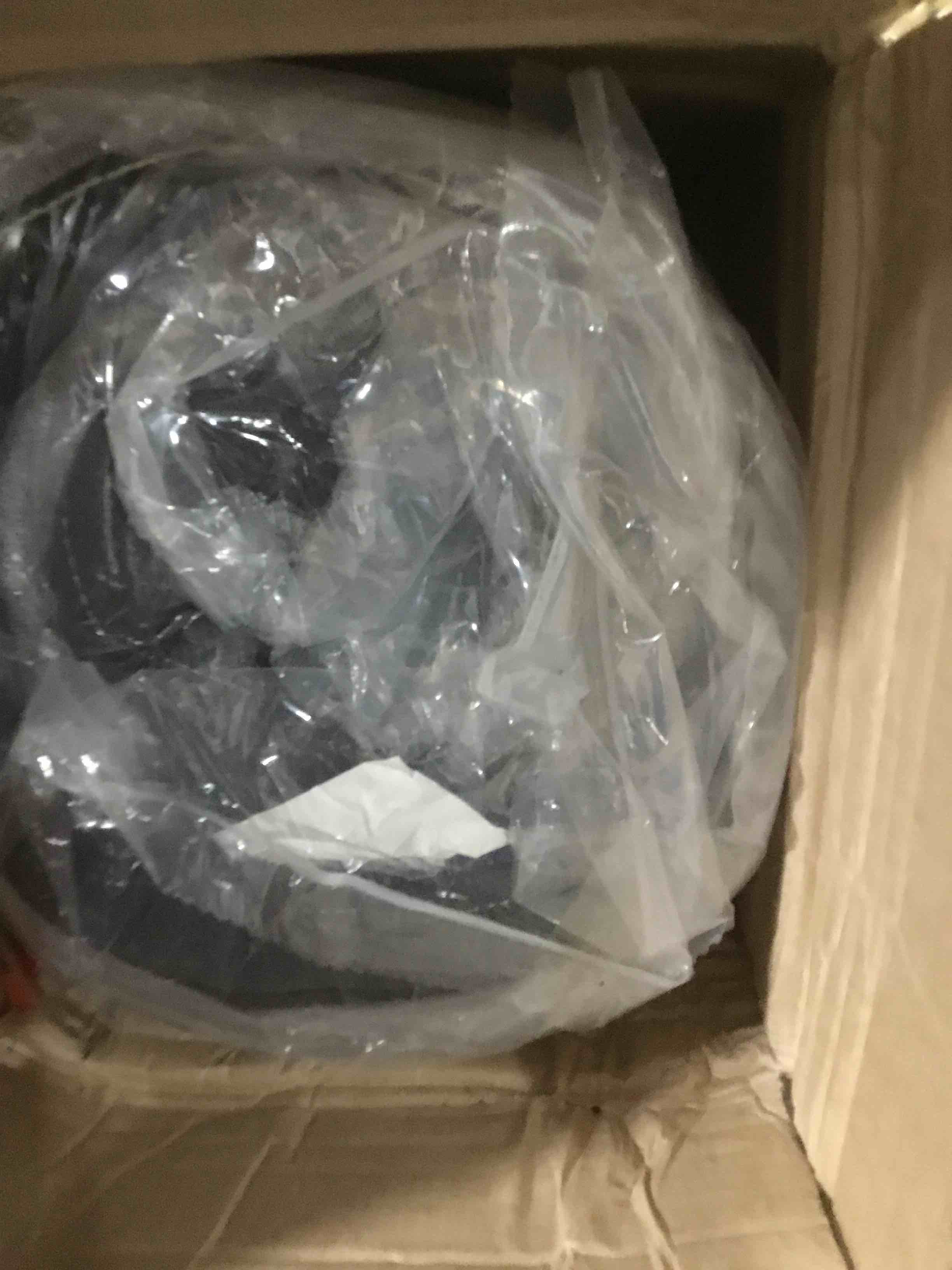 https://s3.amazonaws.com/lotting-images-prod/bidfta/PNK3626462_1747942952964.jpeg