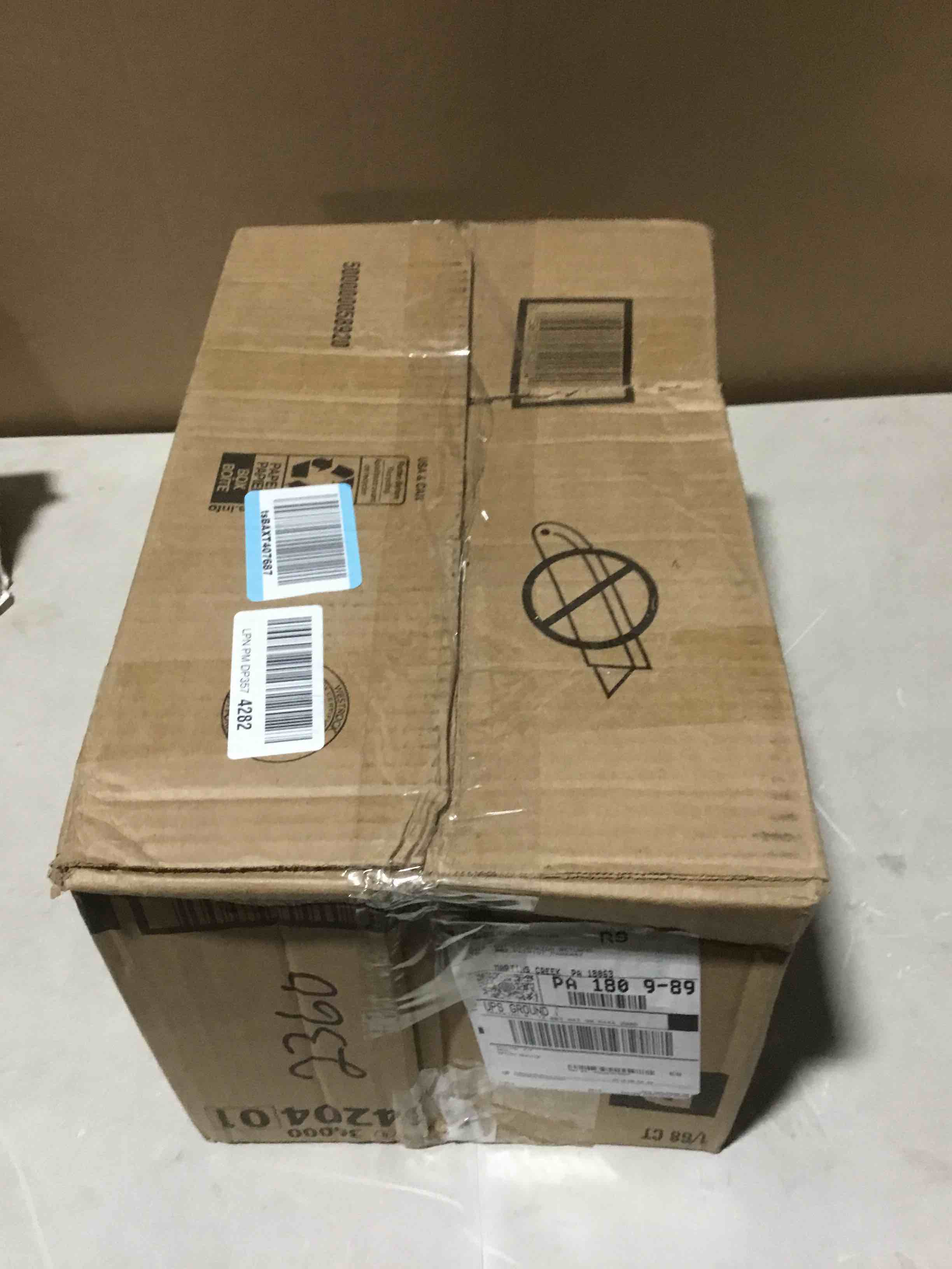 https://s3.amazonaws.com/lotting-images-prod/bidfta/PNK3627326_1748860924618.jpeg