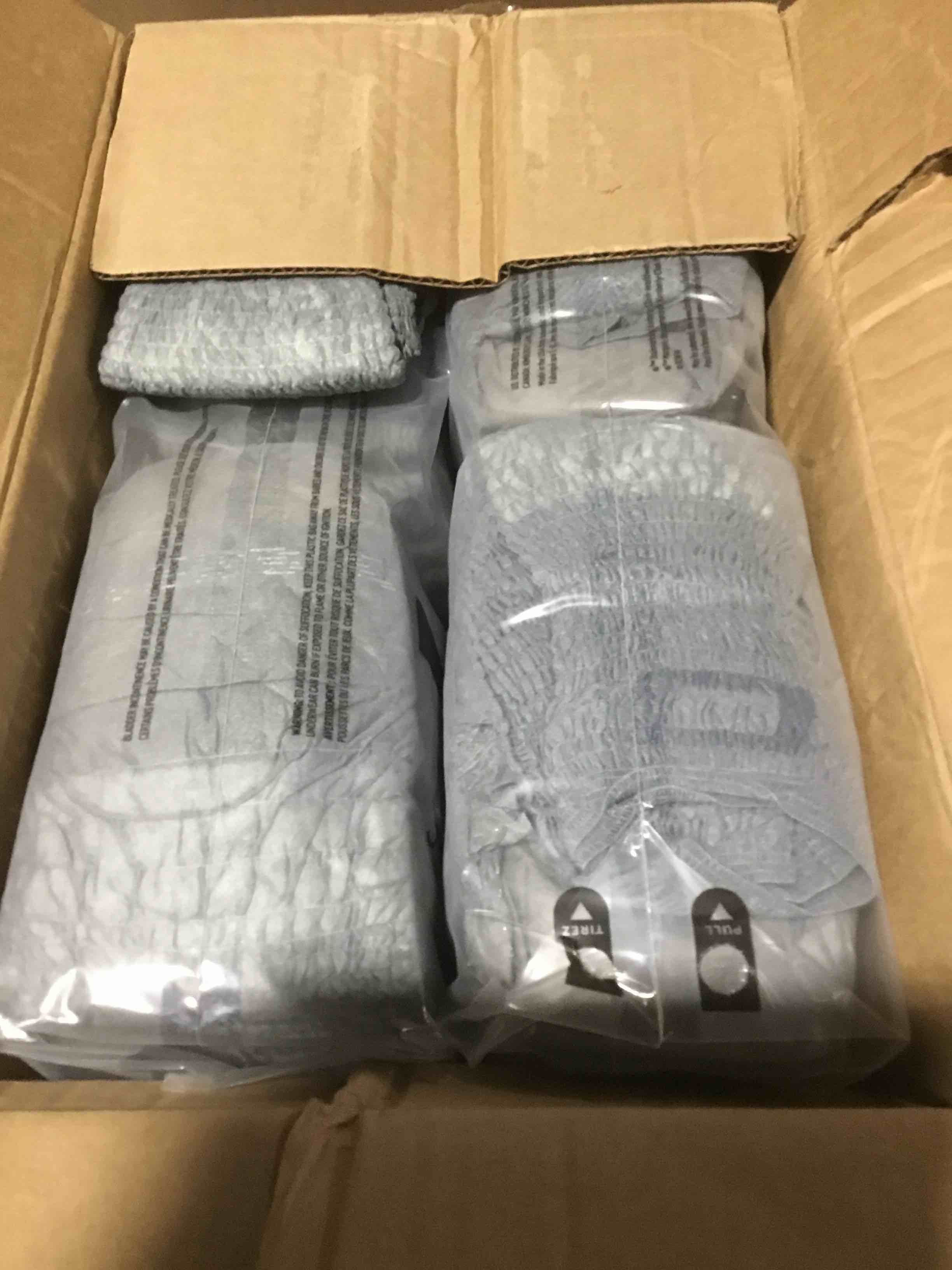 https://s3.amazonaws.com/lotting-images-prod/bidfta/PNK3627326_1748860934533.jpeg