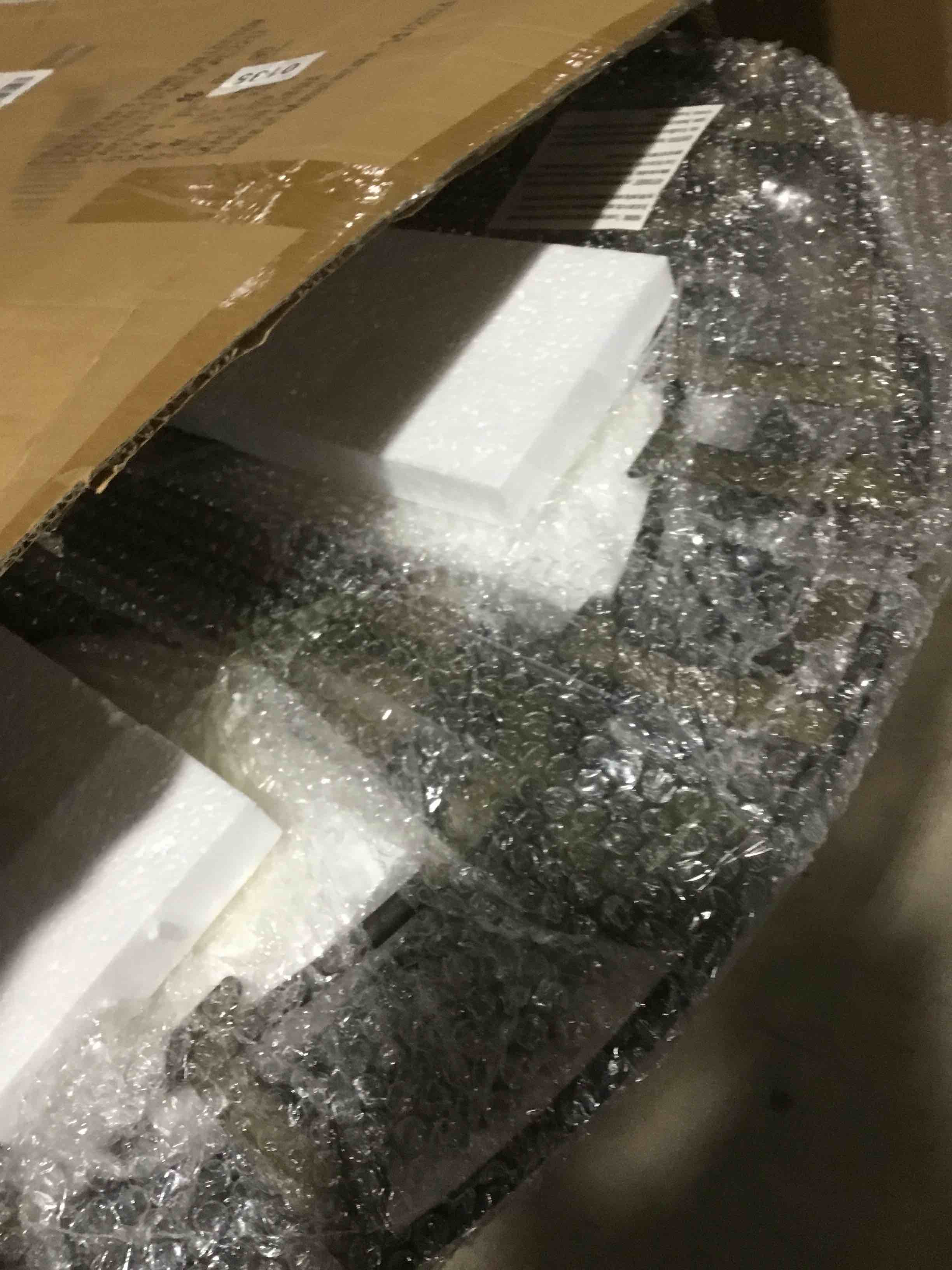 https://s3.amazonaws.com/lotting-images-prod/bidfta/PNK3627468_1748880833353.jpeg
