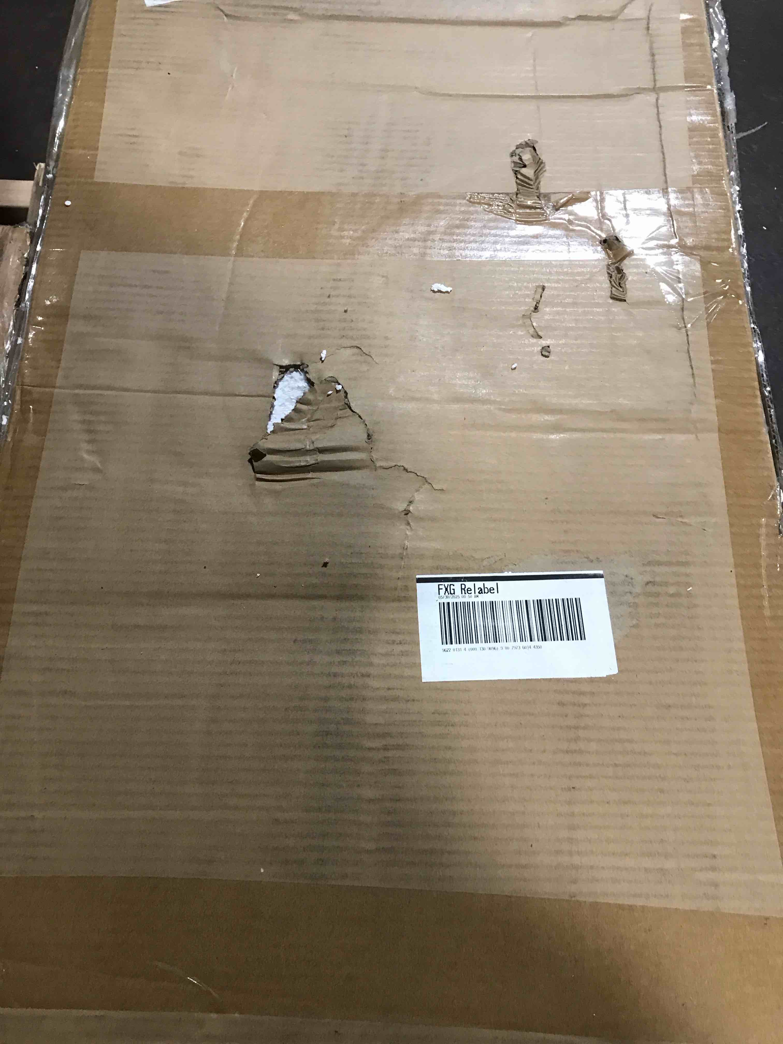 https://s3.amazonaws.com/lotting-images-prod/bidfta/PNK3628131_1750080160350.jpeg