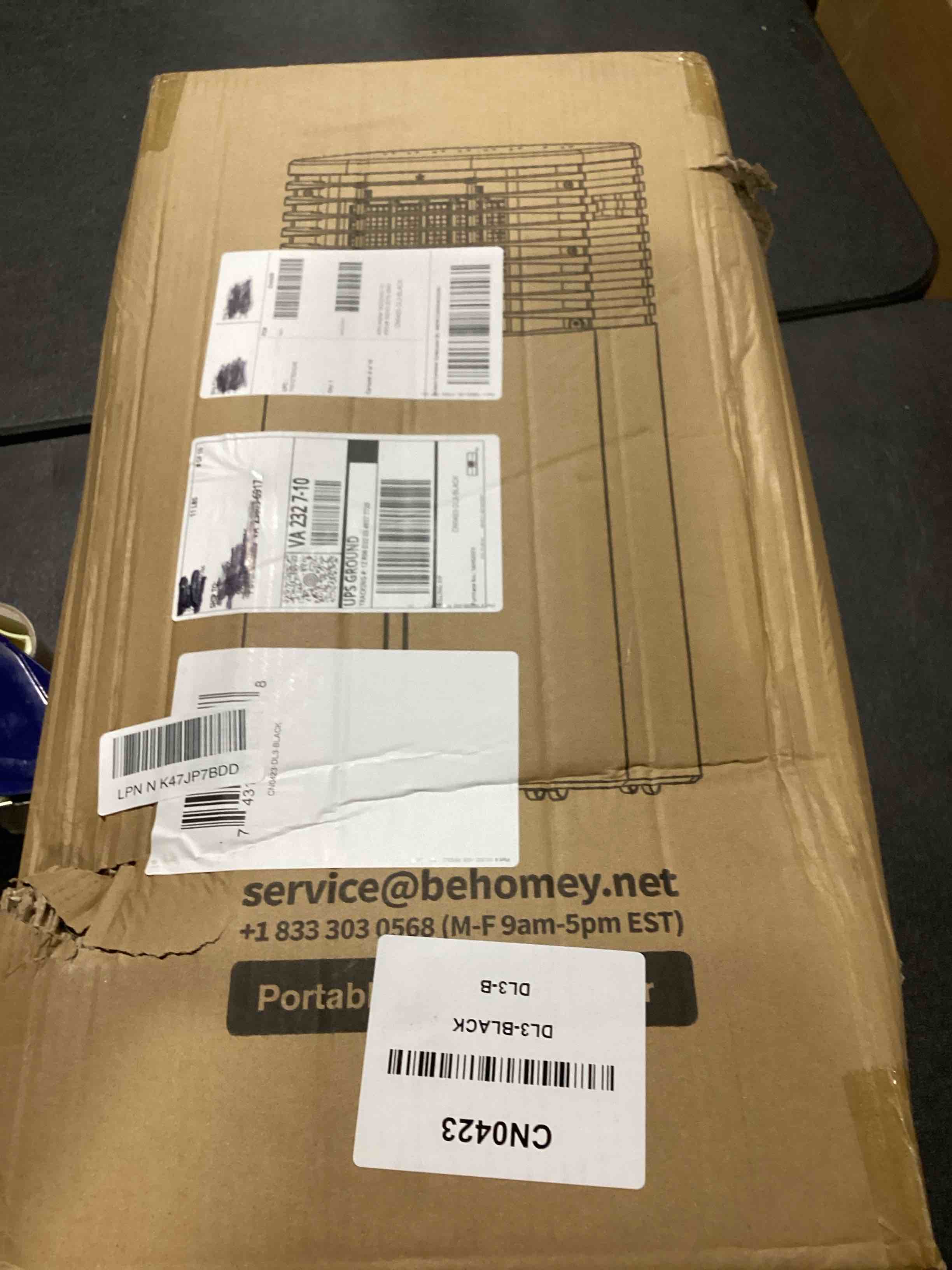 https://s3.amazonaws.com/lotting-images-prod/bidfta/PNK3629046_1751368628102.jpeg