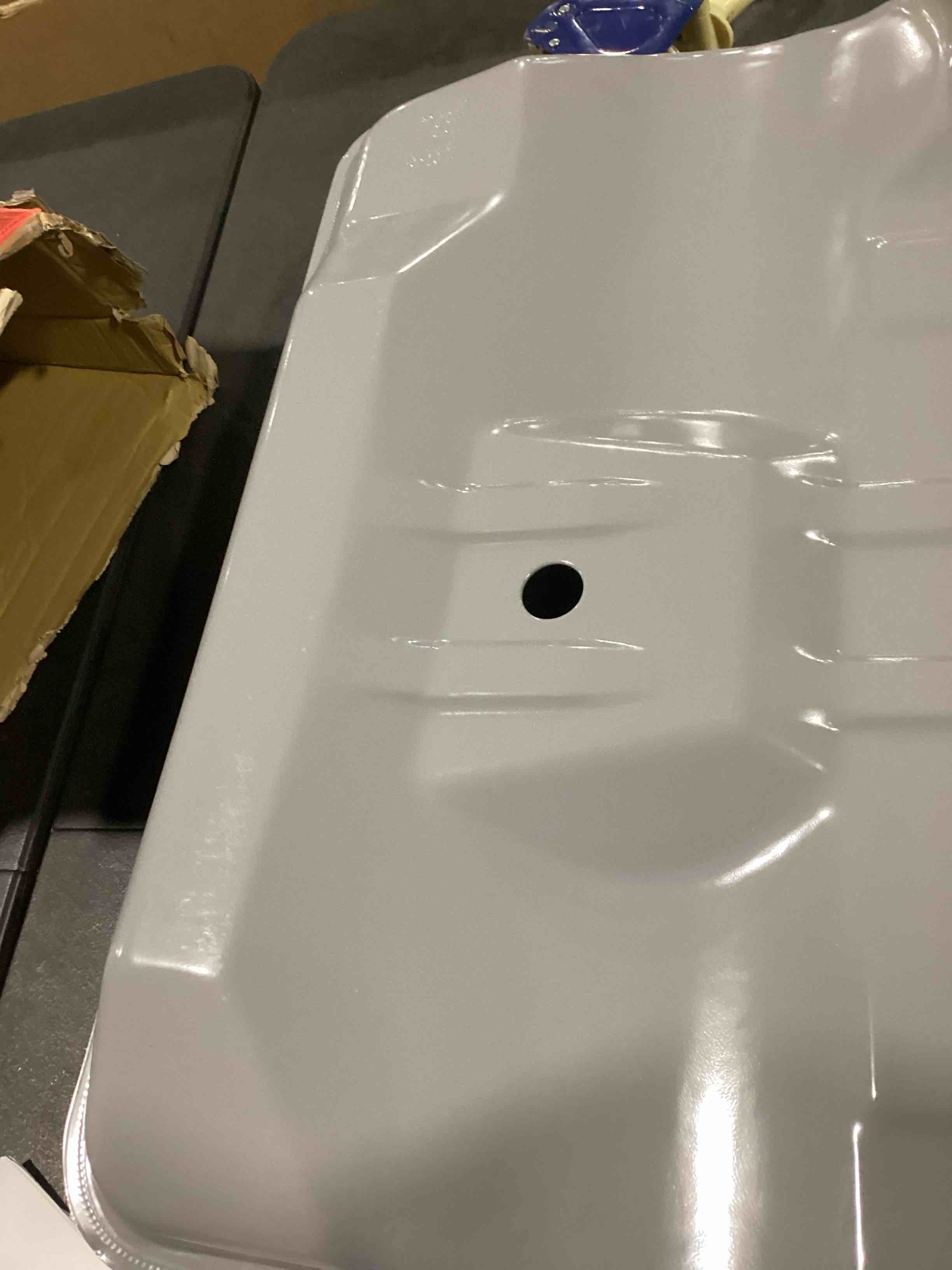 unknown make and model small gas tank