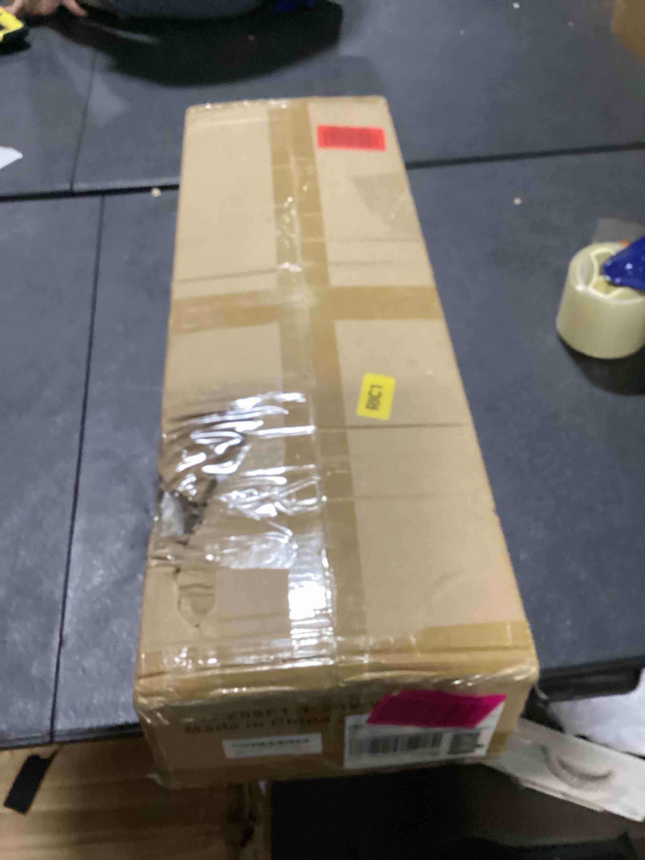 https://s3.amazonaws.com/lotting-images-prod/bidfta/PNK3629061_1751373453414.jpeg