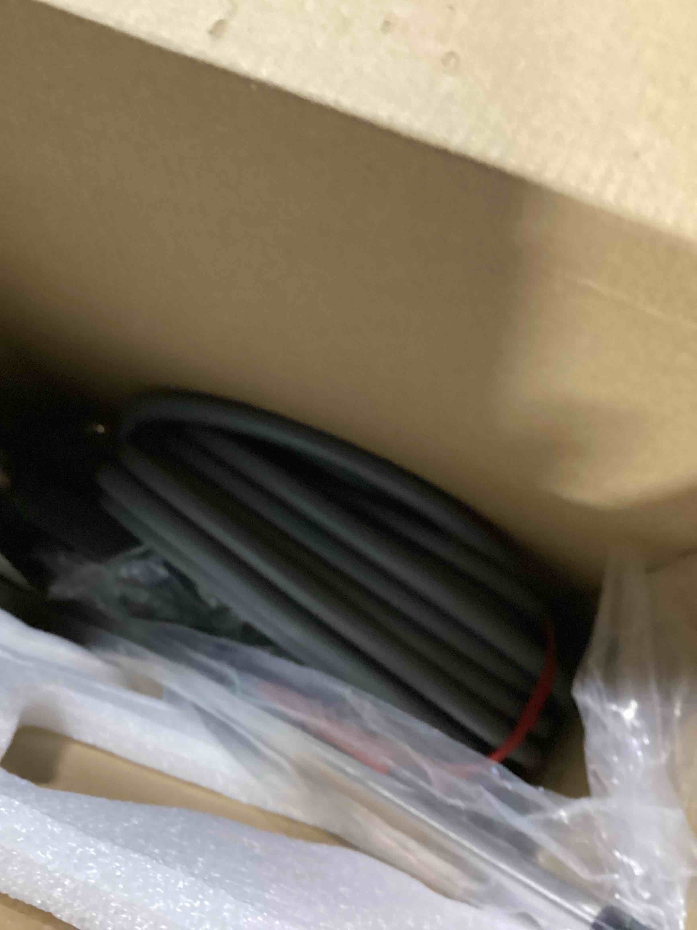 https://s3.amazonaws.com/lotting-images-prod/bidfta/PNK3629117_1751390657498.jpeg