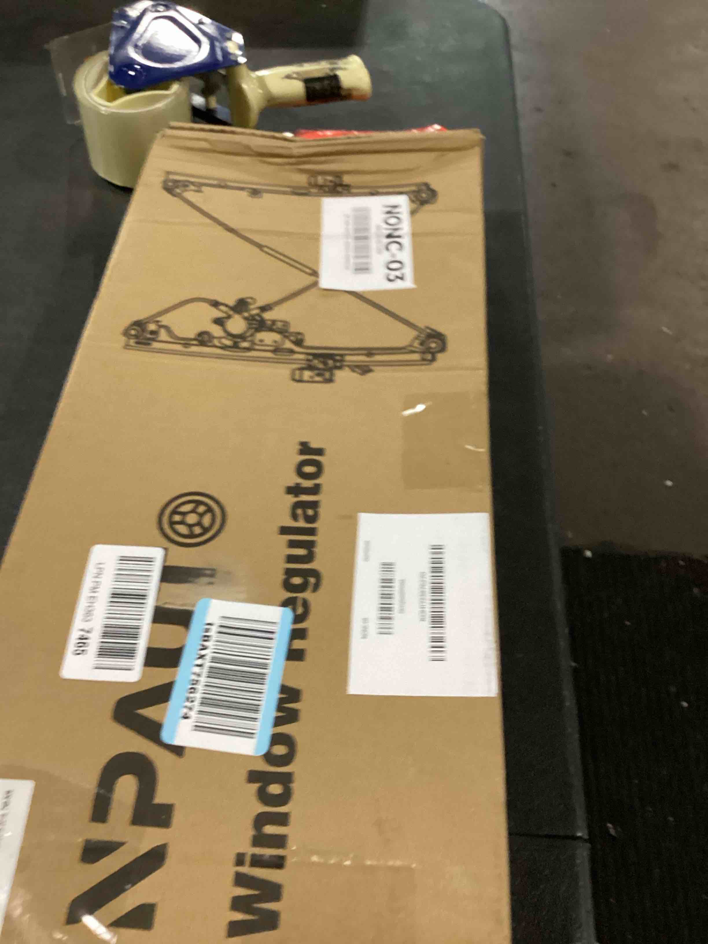https://s3.amazonaws.com/lotting-images-prod/bidfta/PNK3629216_1751467051185.jpeg