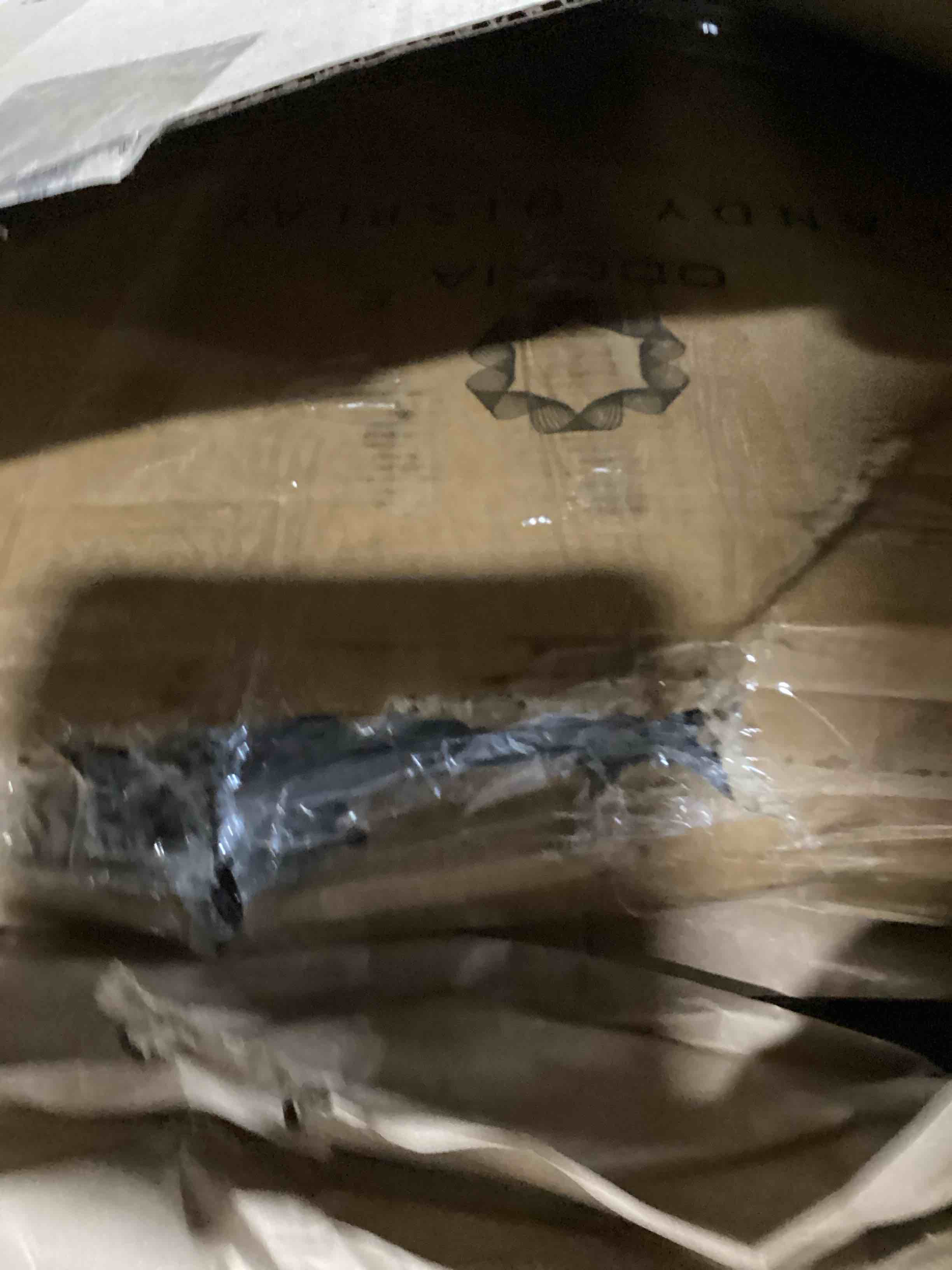 https://s3.amazonaws.com/lotting-images-prod/bidfta/PNK3629236_1751473455861.jpeg
