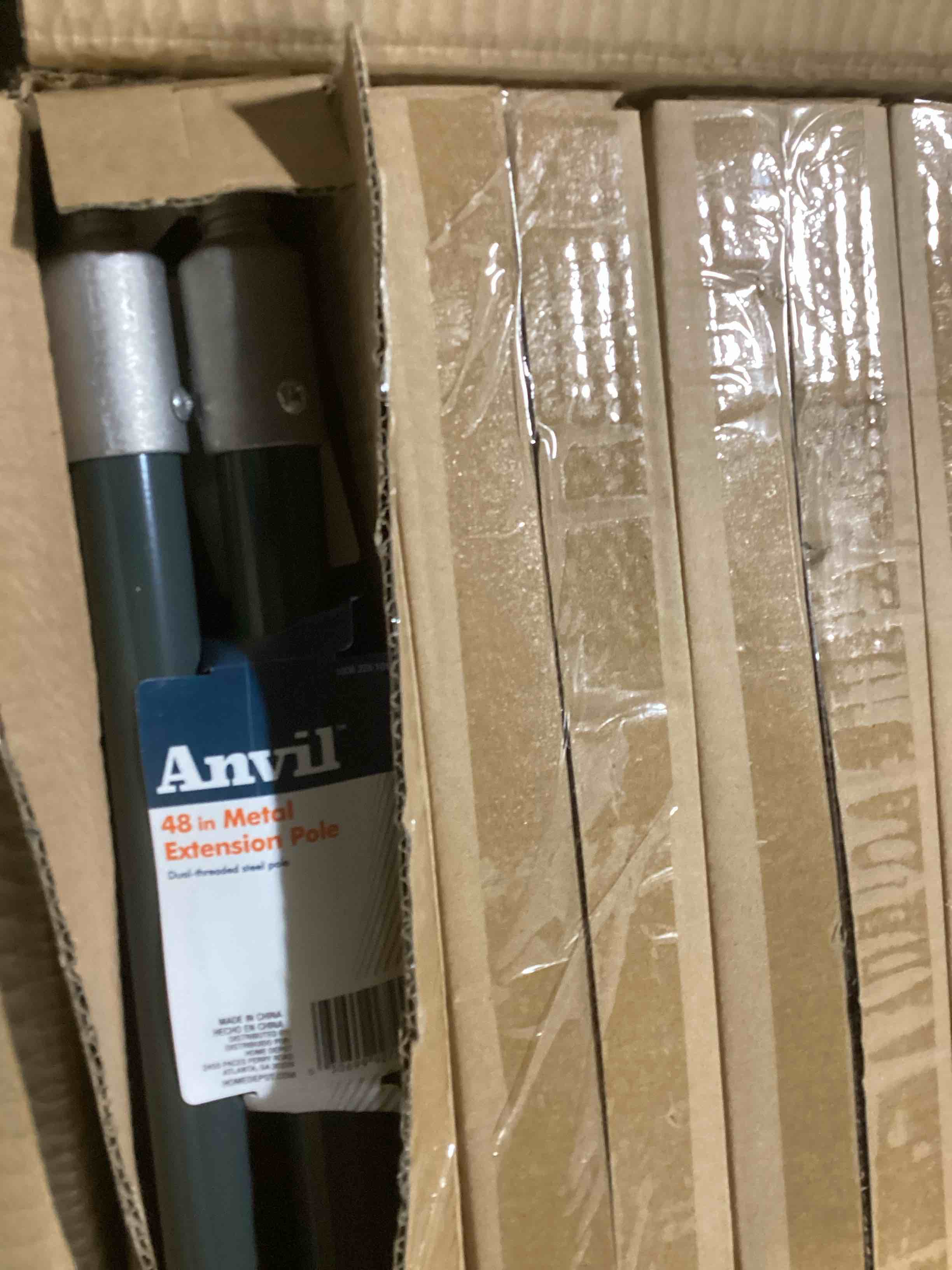 https://s3.amazonaws.com/lotting-images-prod/bidfta/PNK3629460_1751994774550.jpeg