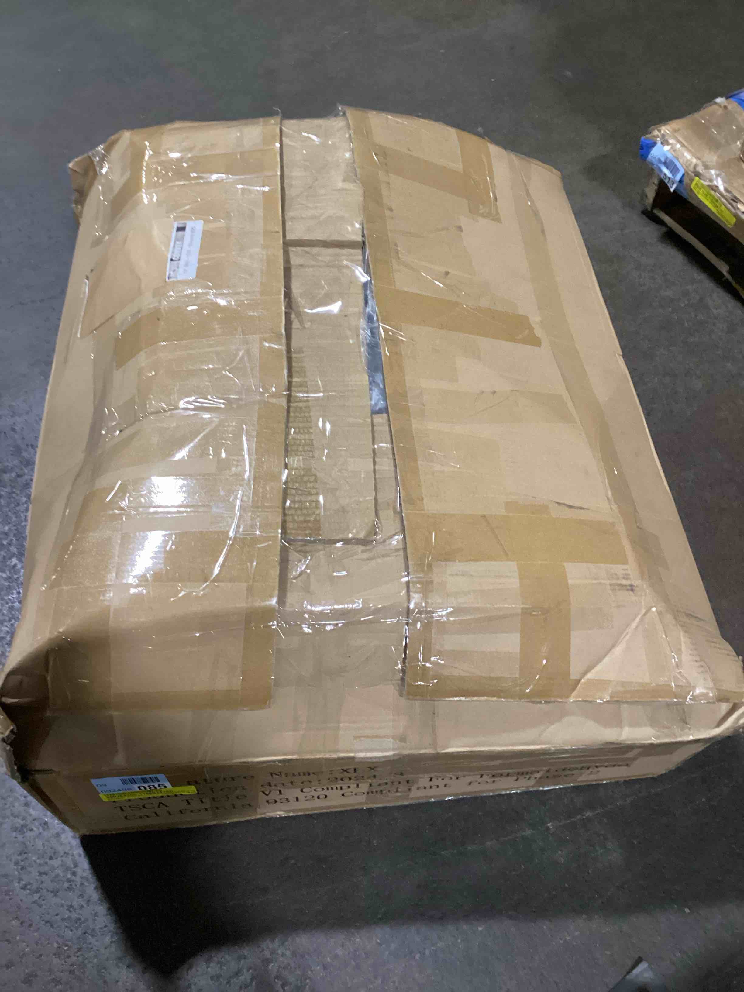 https://s3.amazonaws.com/lotting-images-prod/bidfta/PNK3629481_1752060168226.jpeg