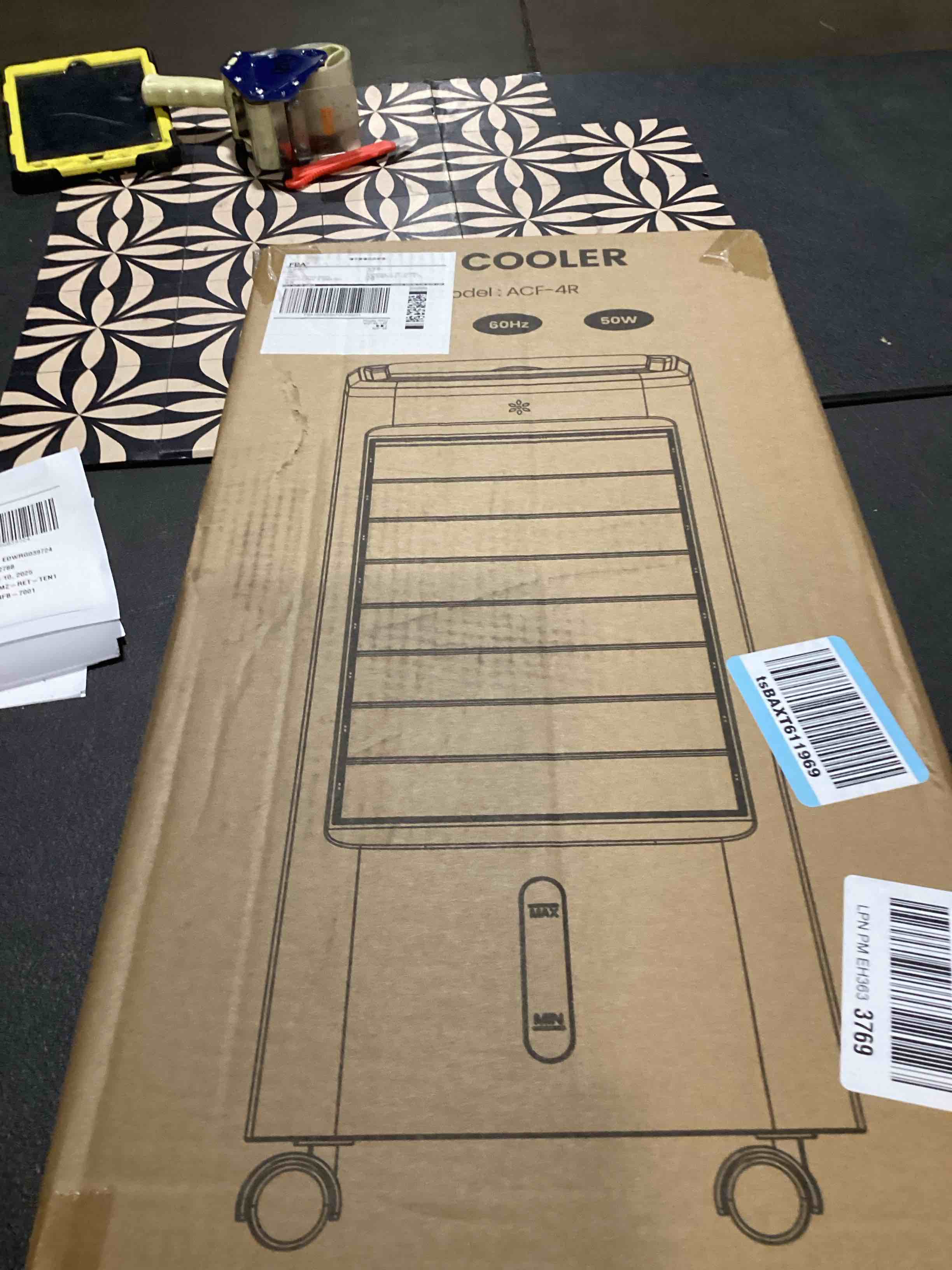 https://s3.amazonaws.com/lotting-images-prod/bidfta/PNK3629601_1752578110046.jpeg