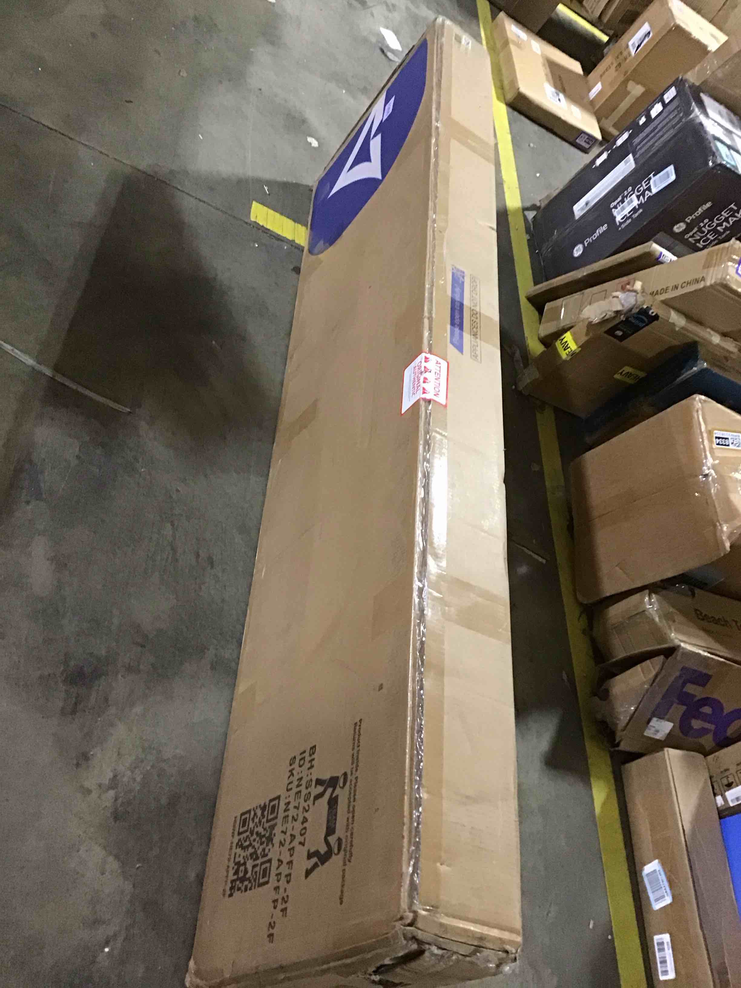 https://s3.amazonaws.com/lotting-images-prod/bidfta/PNK3630777_1755706466687.jpeg