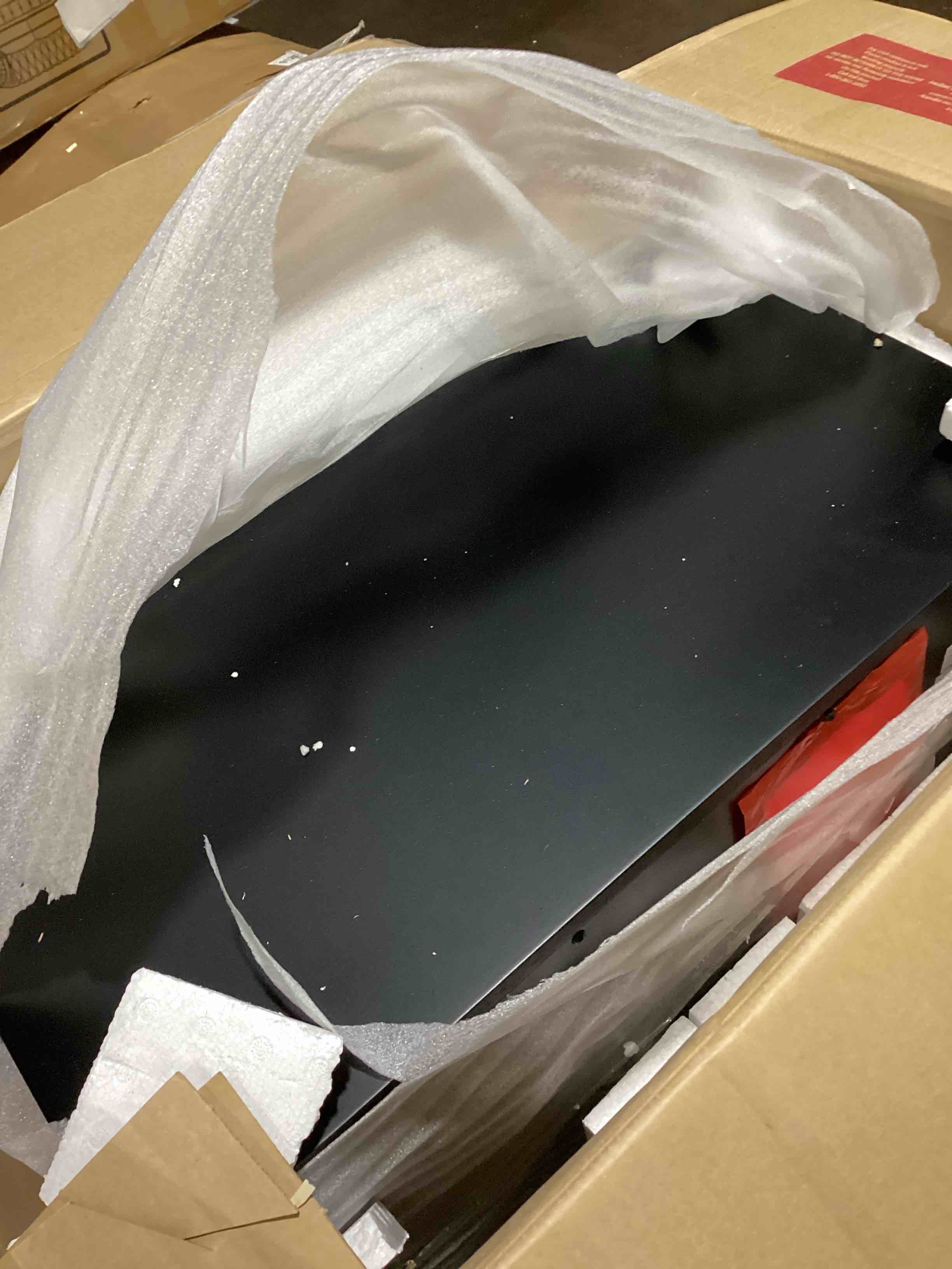 https://s3.amazonaws.com/lotting-images-prod/bidfta/PNK3631420_1750092309128.jpeg