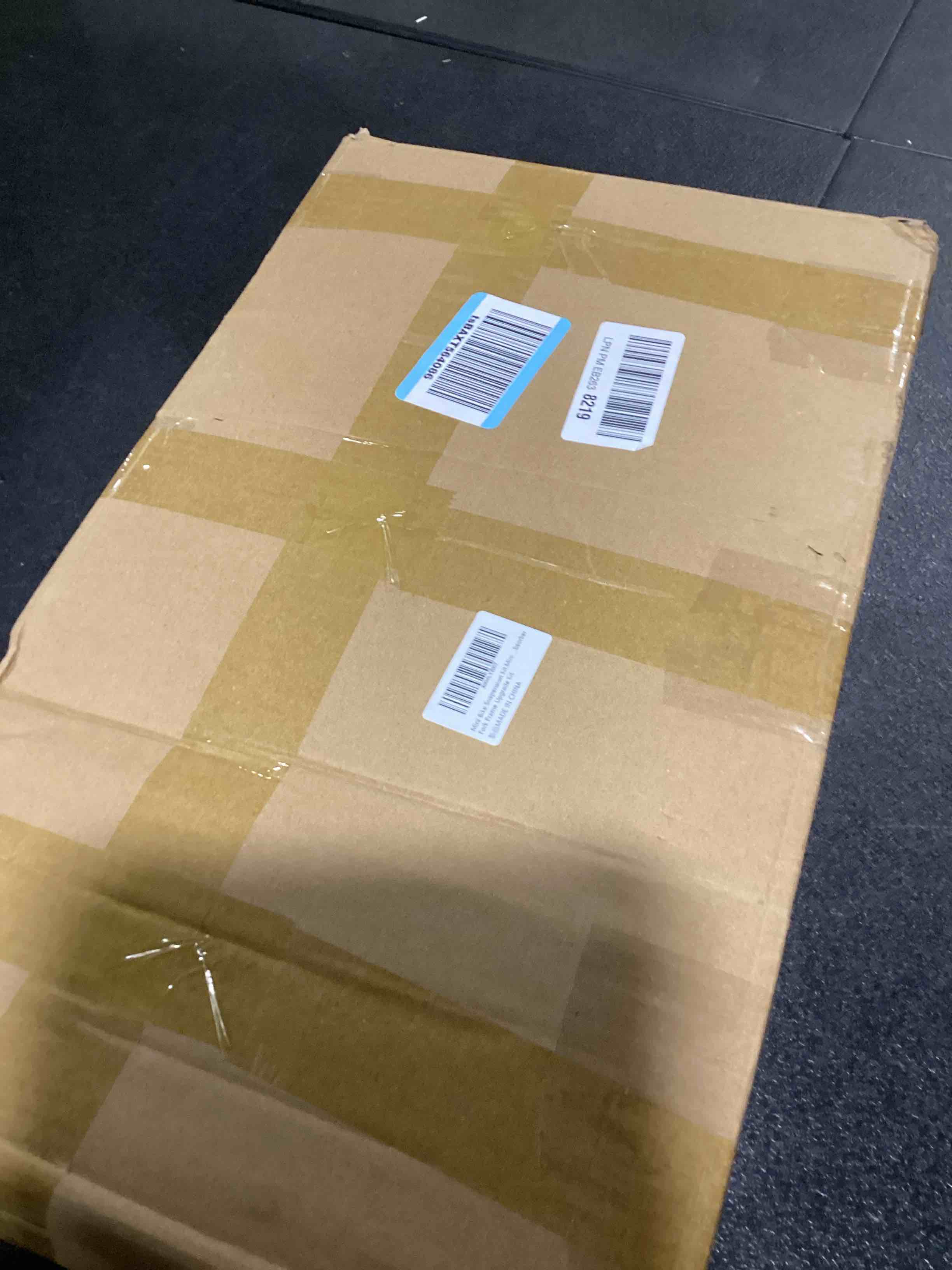 https://s3.amazonaws.com/lotting-images-prod/bidfta/PNK3632100_1750701359349.jpeg