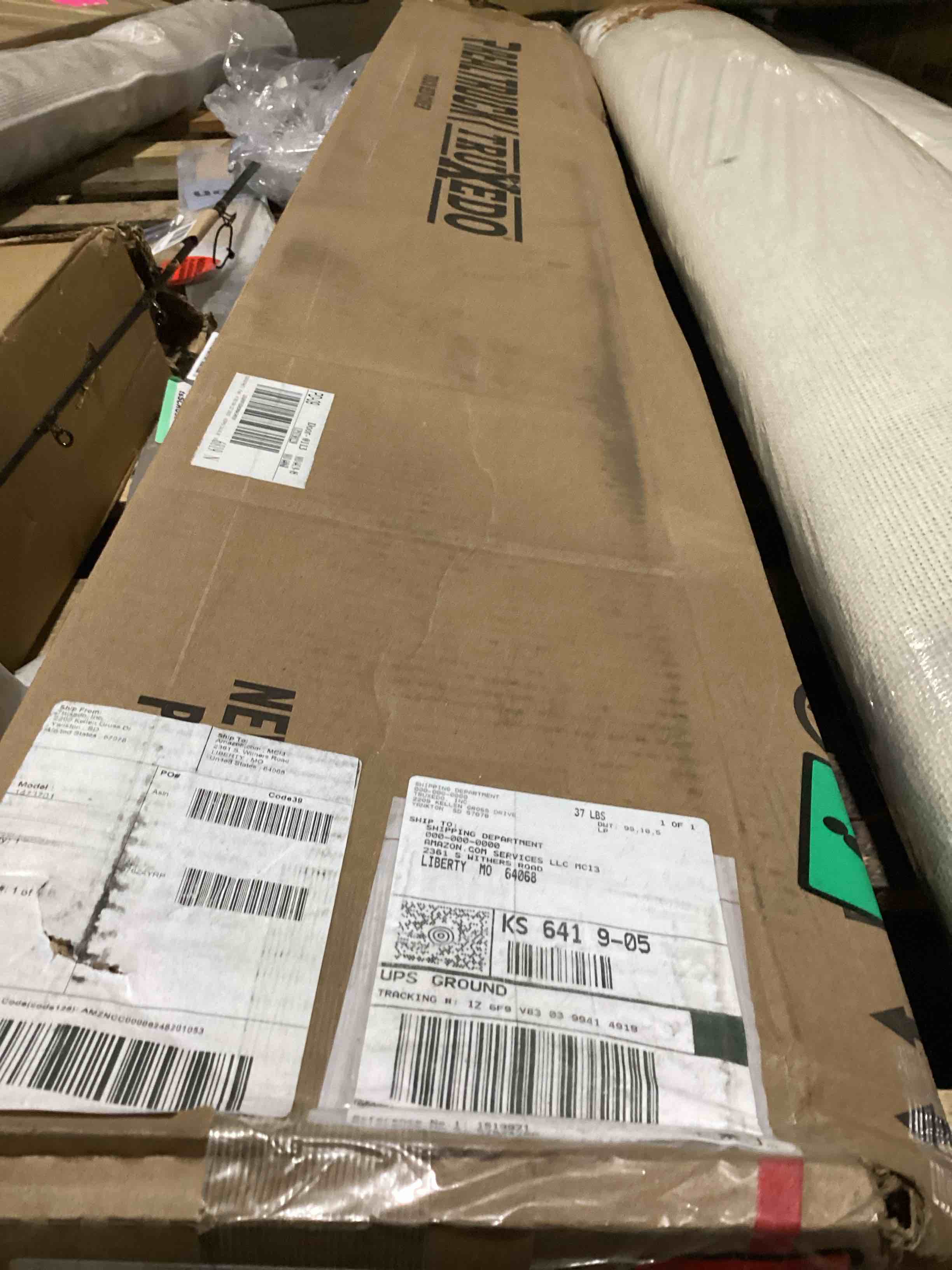 https://s3.amazonaws.com/lotting-images-prod/bidfta/PNK3632423_1751022936620.jpeg