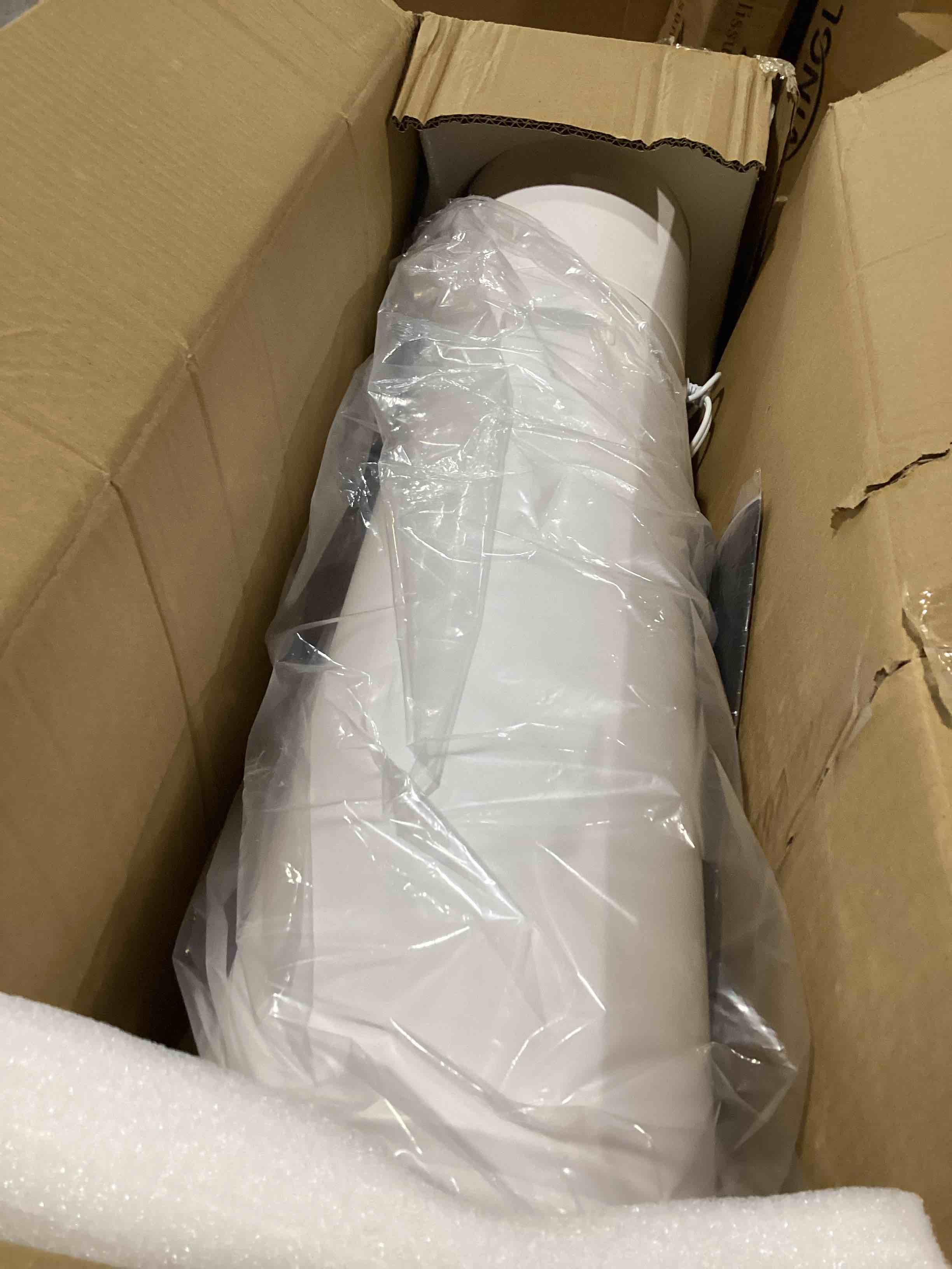 https://s3.amazonaws.com/lotting-images-prod/bidfta/PNK3632513_1751047828263.jpeg