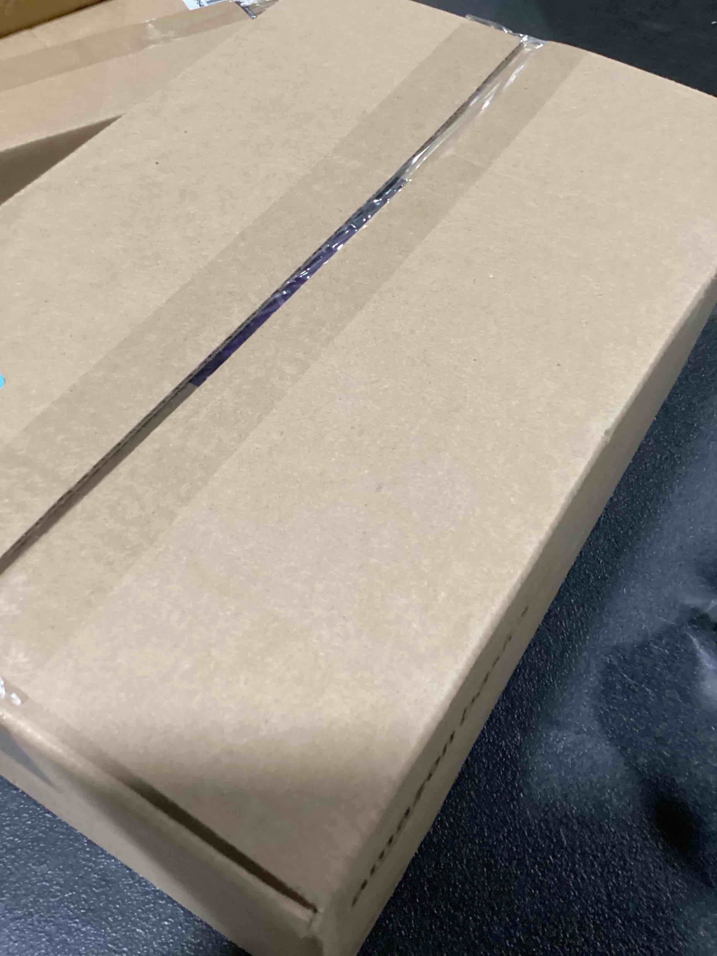 https://s3.amazonaws.com/lotting-images-prod/bidfta/PNK3632565_1751286980506.jpeg