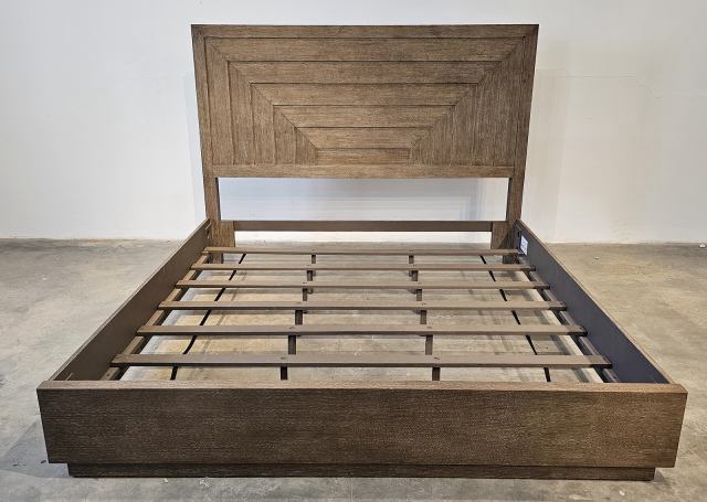 (INCOMPLETE) King bed (similar to stock photo) 