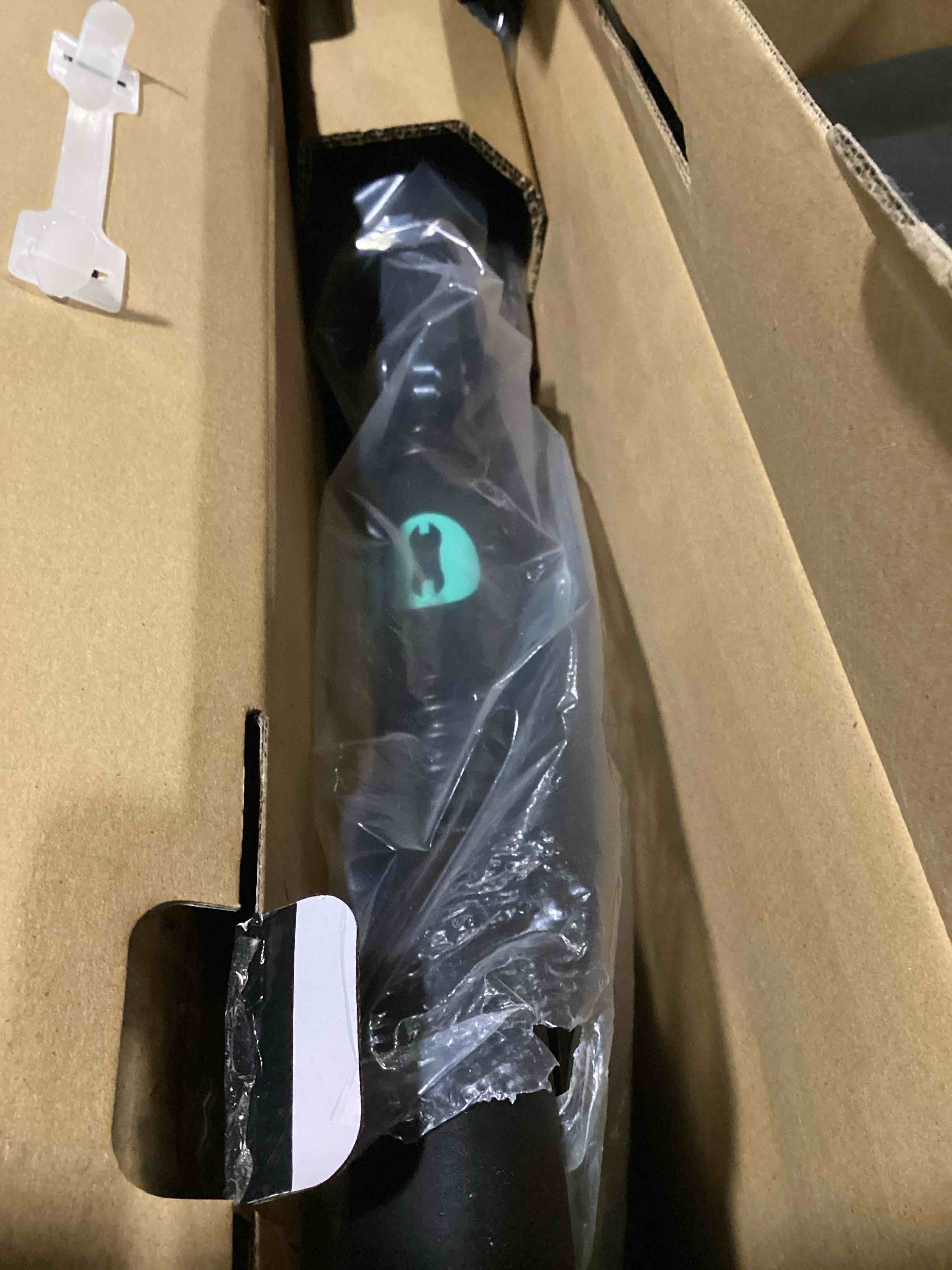https://s3.amazonaws.com/lotting-images-prod/bidfta/PNK3633615_1752237709634.jpeg