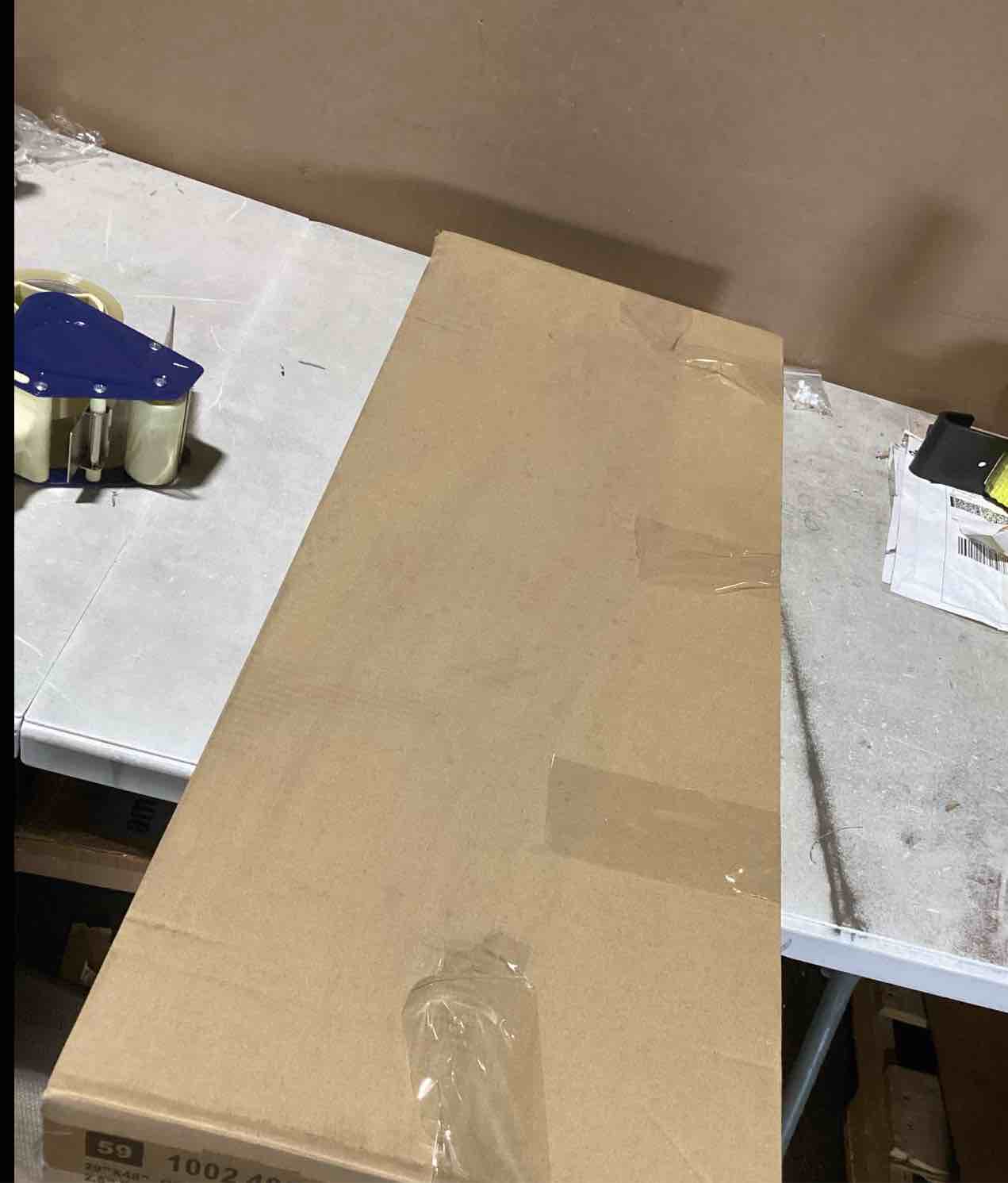 https://s3.amazonaws.com/lotting-images-prod/bidfta/PNK3634008_1752088583792.jpeg