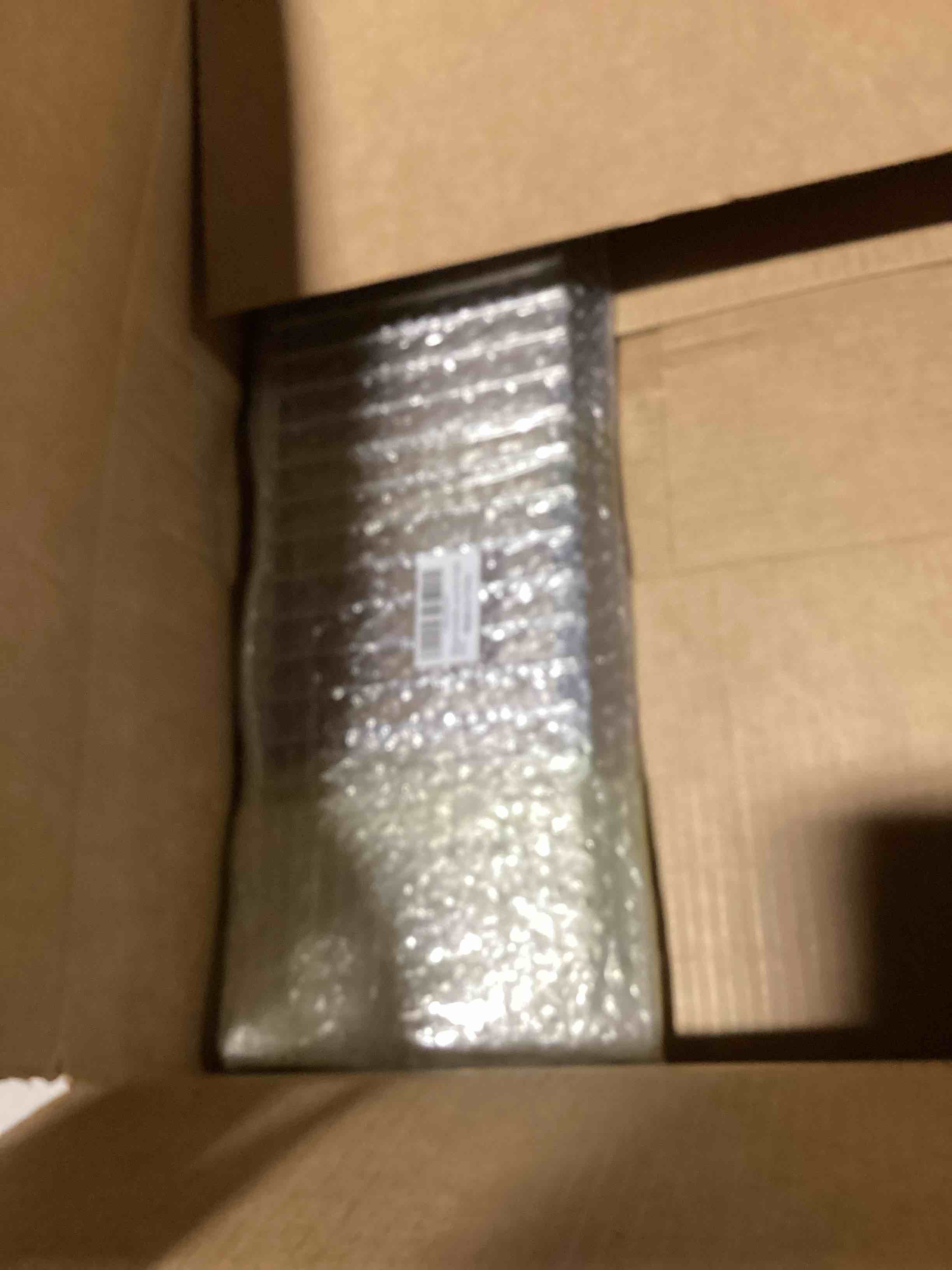 https://s3.amazonaws.com/lotting-images-prod/bidfta/PNK3634122_1752244442996.jpeg