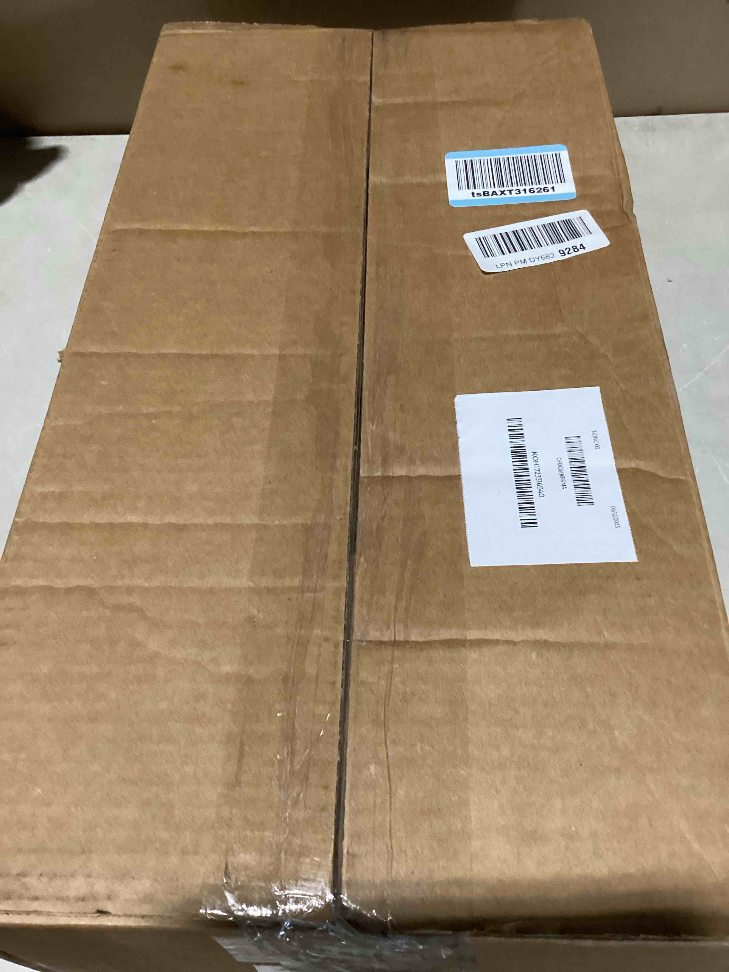 https://s3.amazonaws.com/lotting-images-prod/bidfta/PNK3634159_1752259150206.jpeg