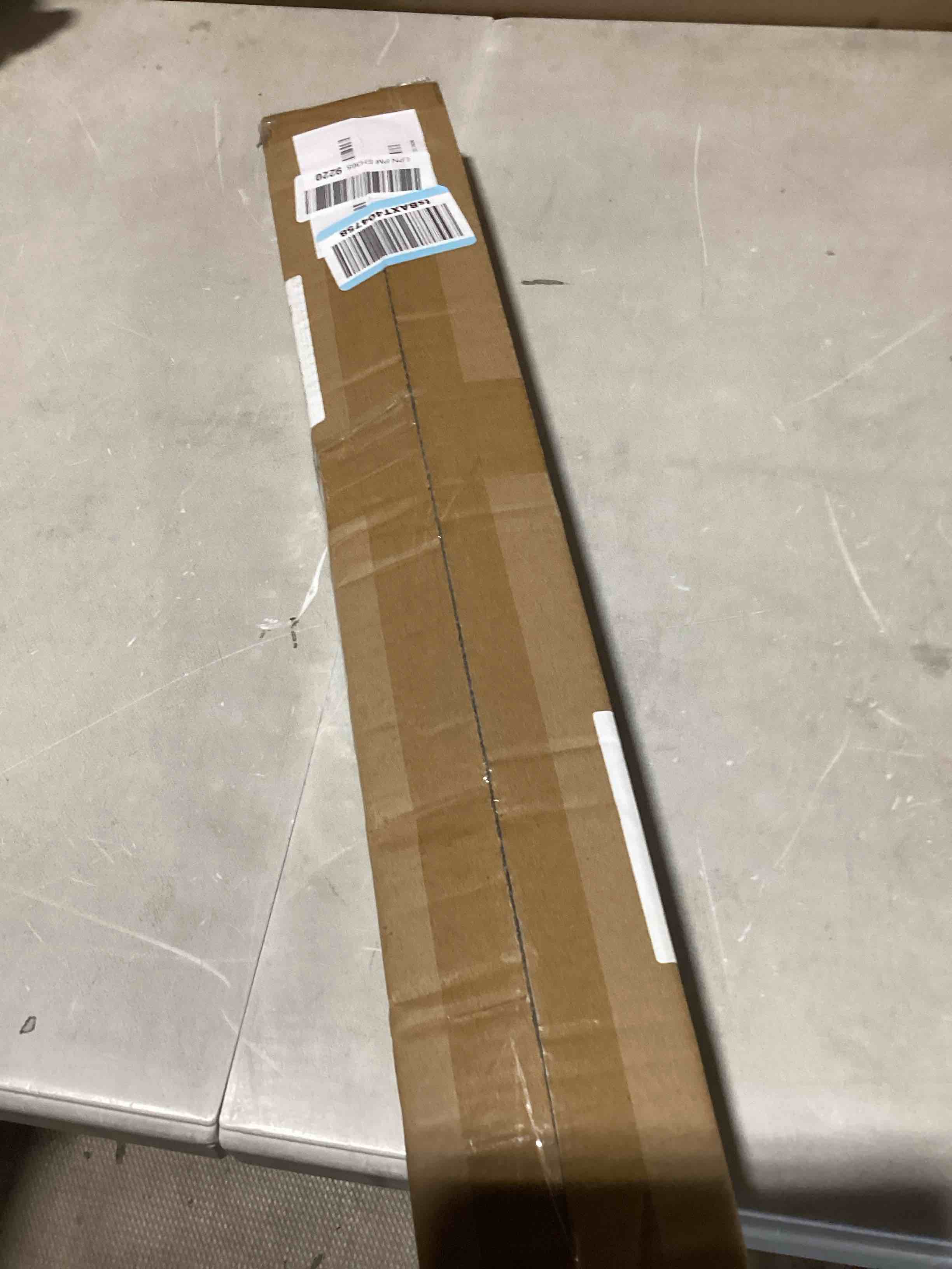 https://s3.amazonaws.com/lotting-images-prod/bidfta/PNK3634163_1752259481757.jpeg