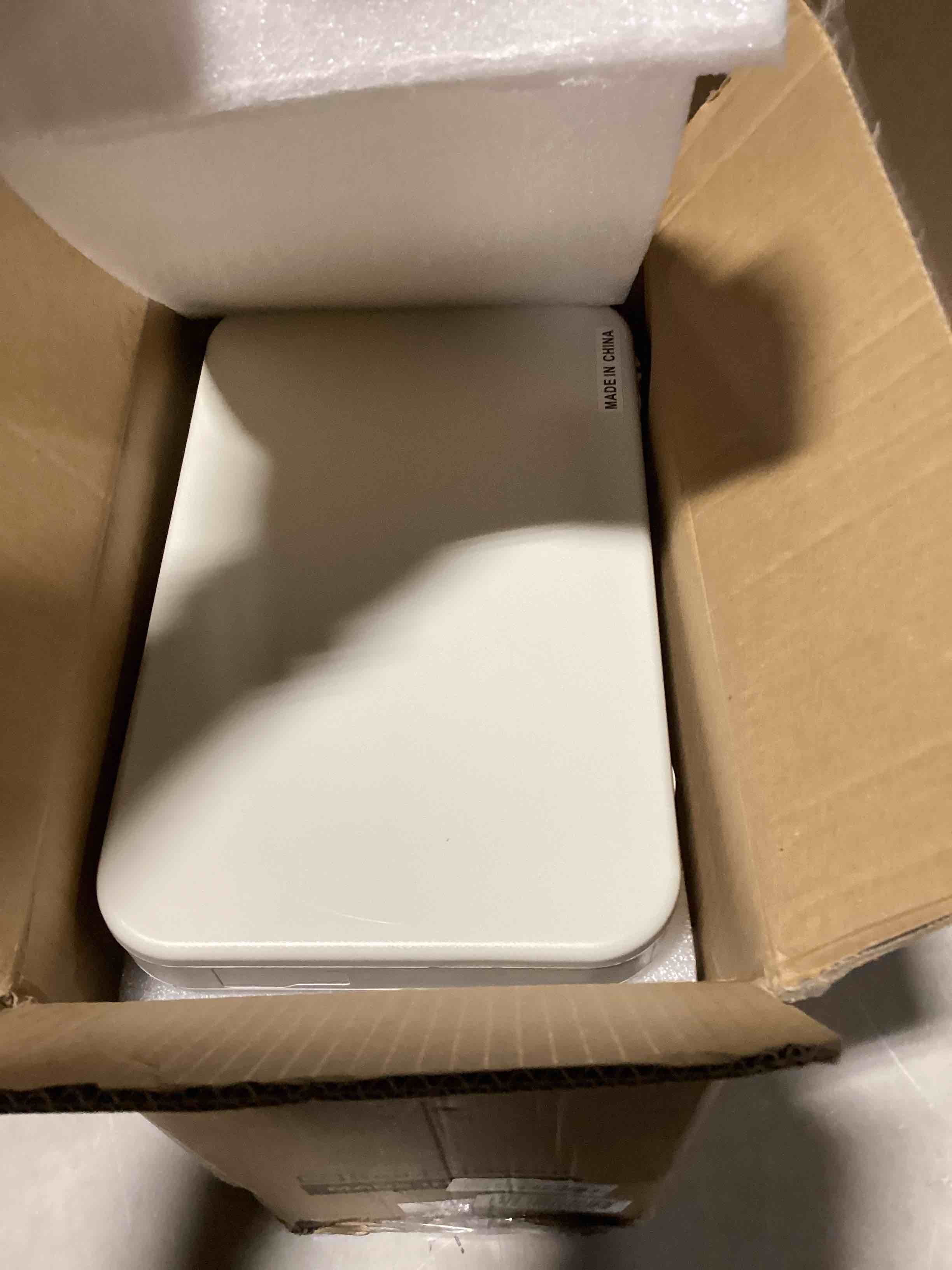 https://s3.amazonaws.com/lotting-images-prod/bidfta/PNK3634167_1752489768914.jpeg