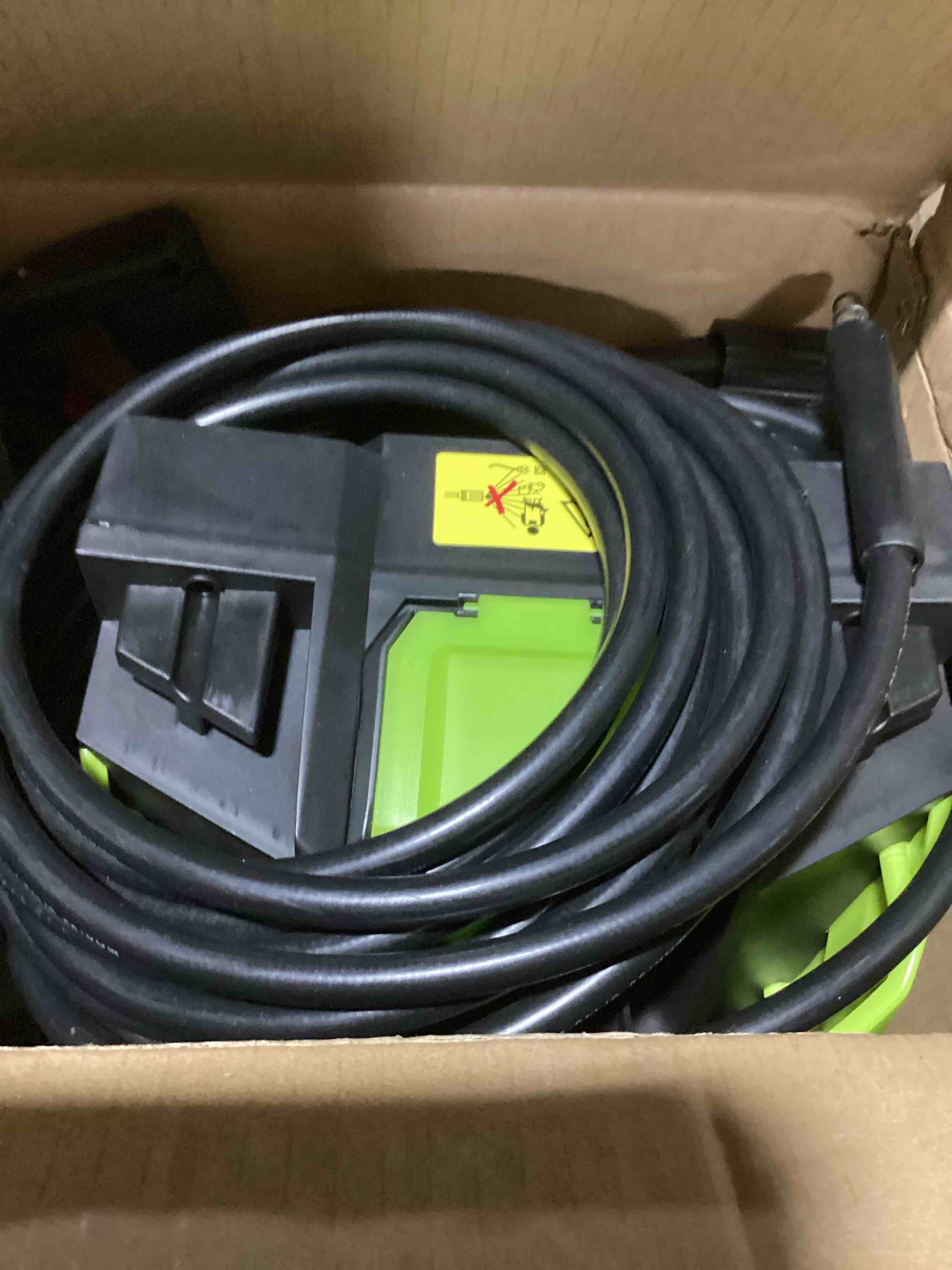https://s3.amazonaws.com/lotting-images-prod/bidfta/PNK3634954_1753987218776.jpeg