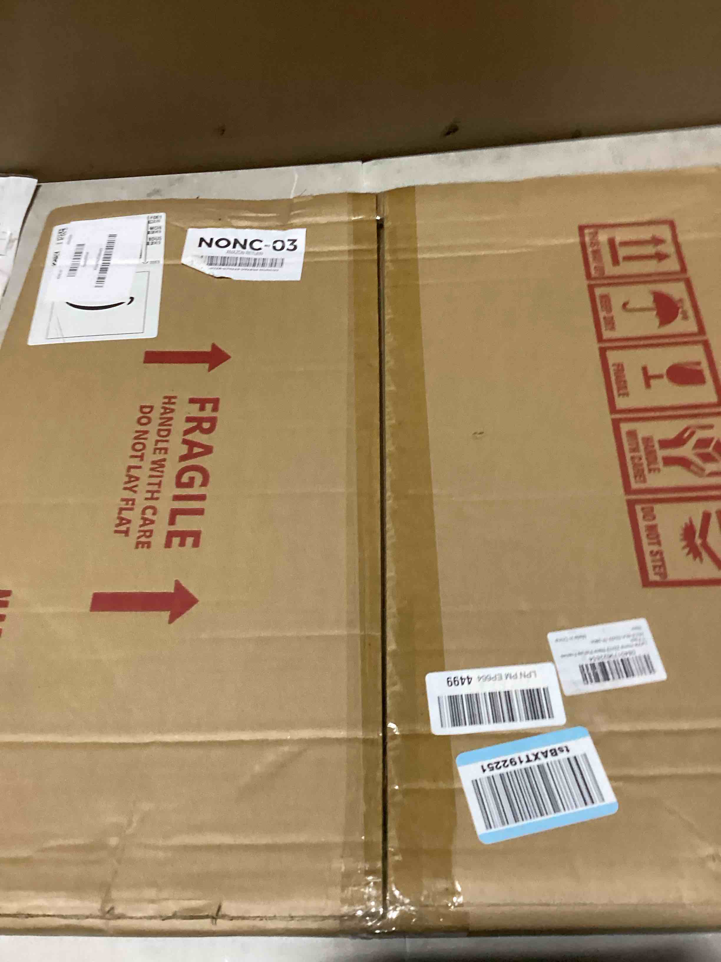 https://s3.amazonaws.com/lotting-images-prod/bidfta/PNK3635019_1754048806229.jpeg