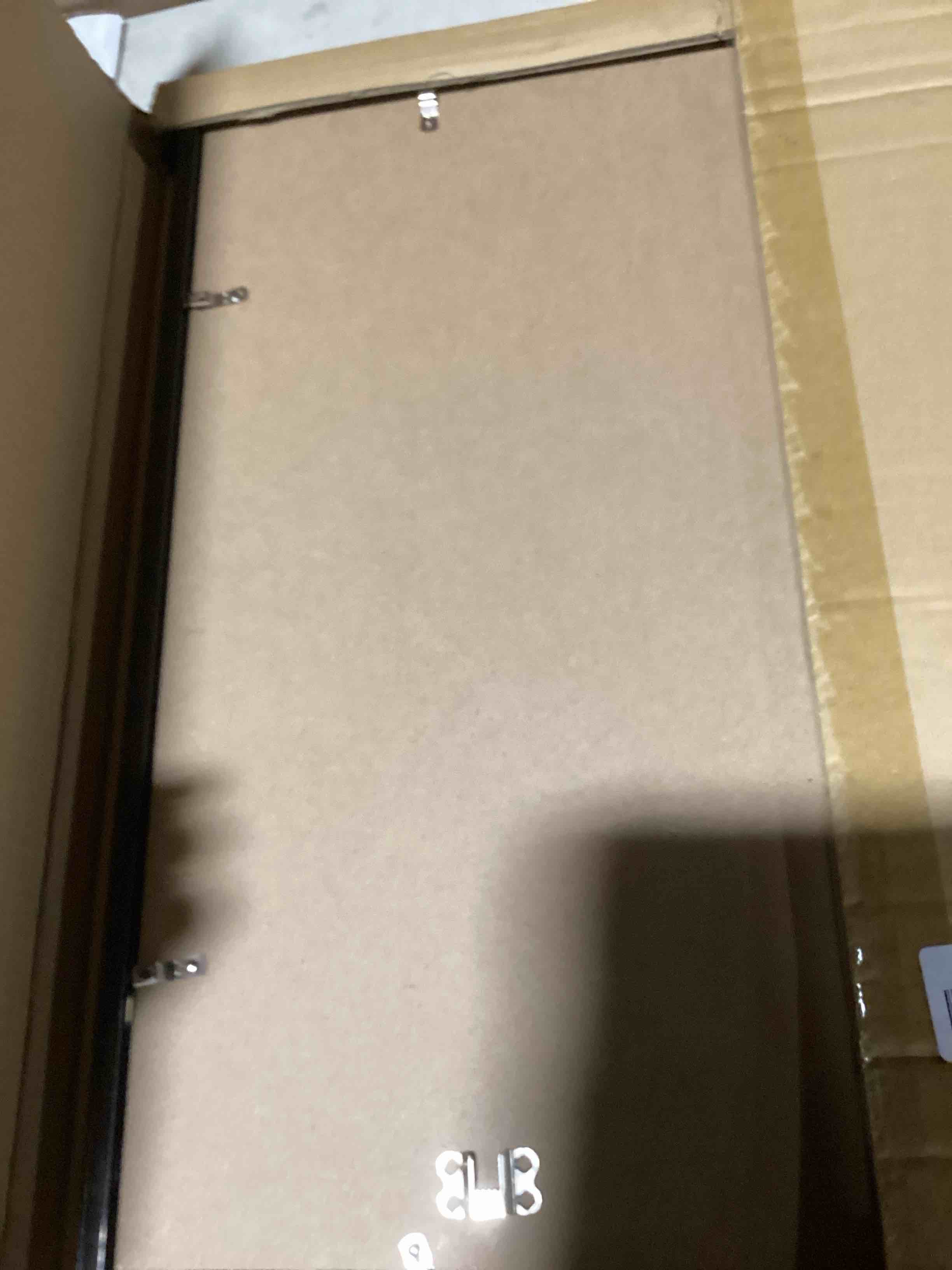 https://s3.amazonaws.com/lotting-images-prod/bidfta/PNK3635019_1754048812895.jpeg