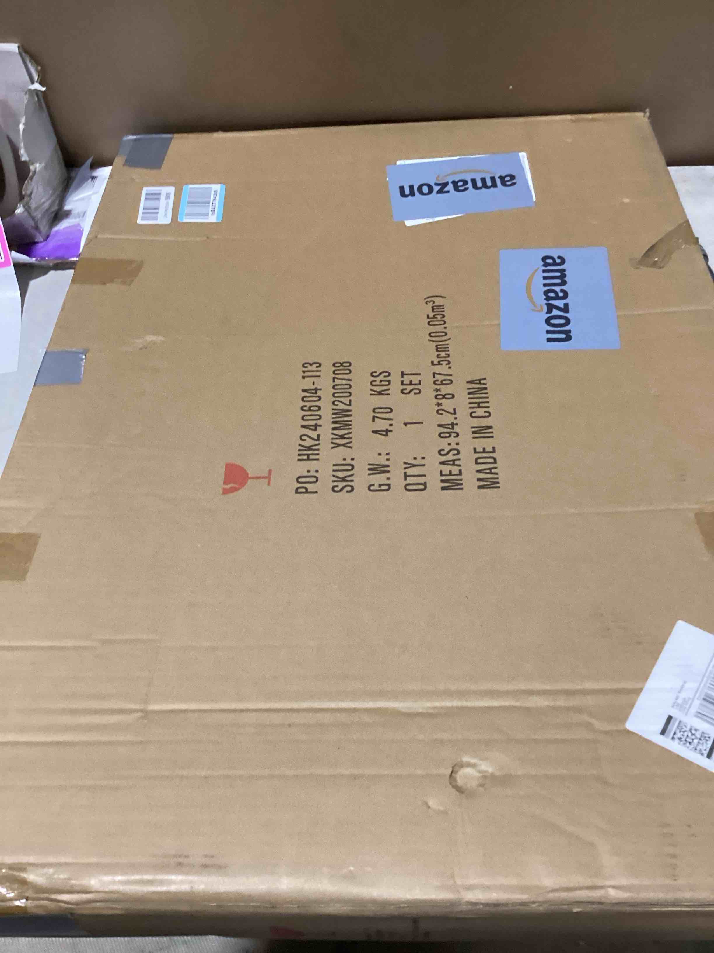 https://s3.amazonaws.com/lotting-images-prod/bidfta/PNK3635061_1754052400286.jpeg