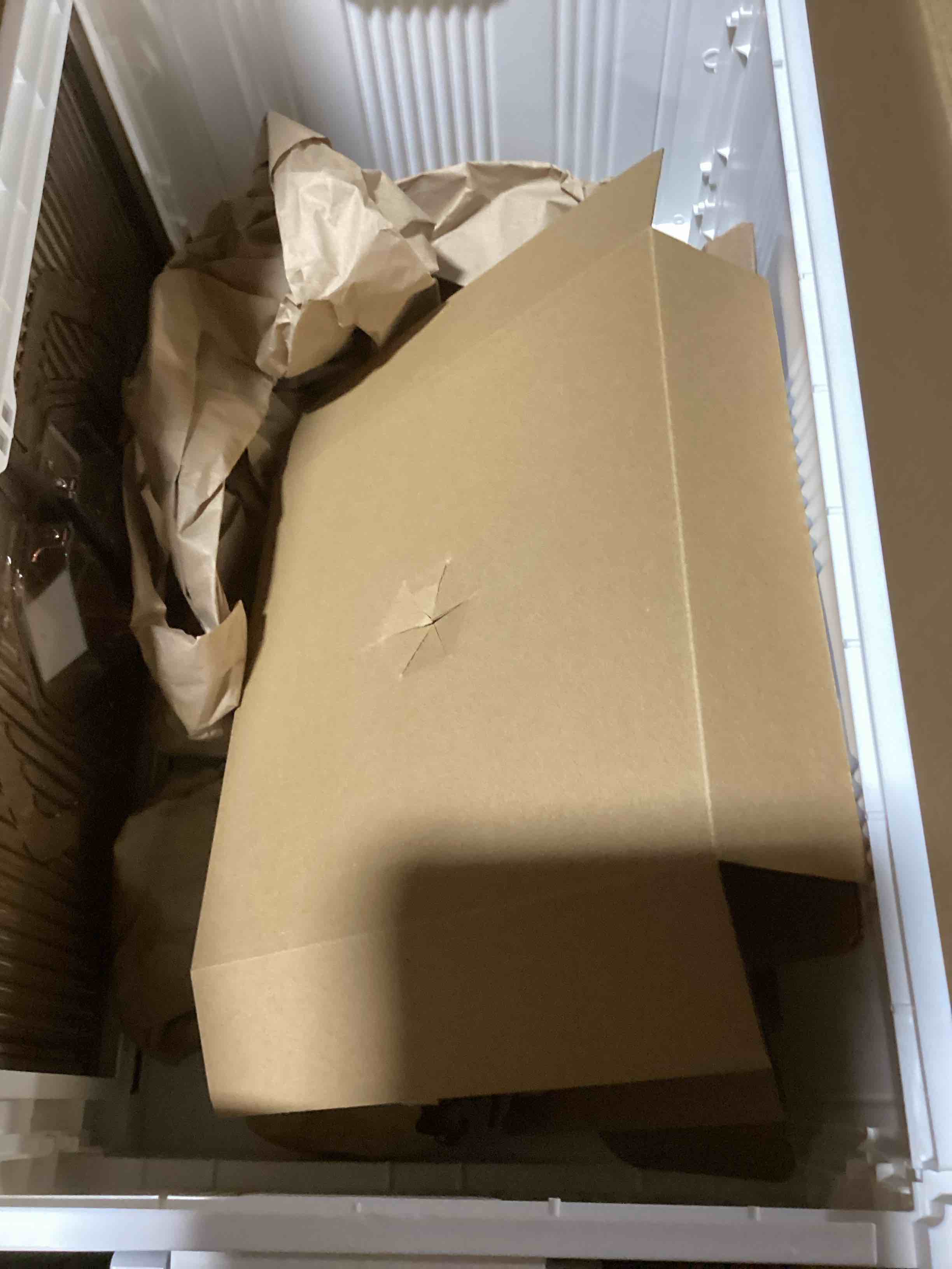 https://s3.amazonaws.com/lotting-images-prod/bidfta/PNK3635281_1754327560689.jpeg