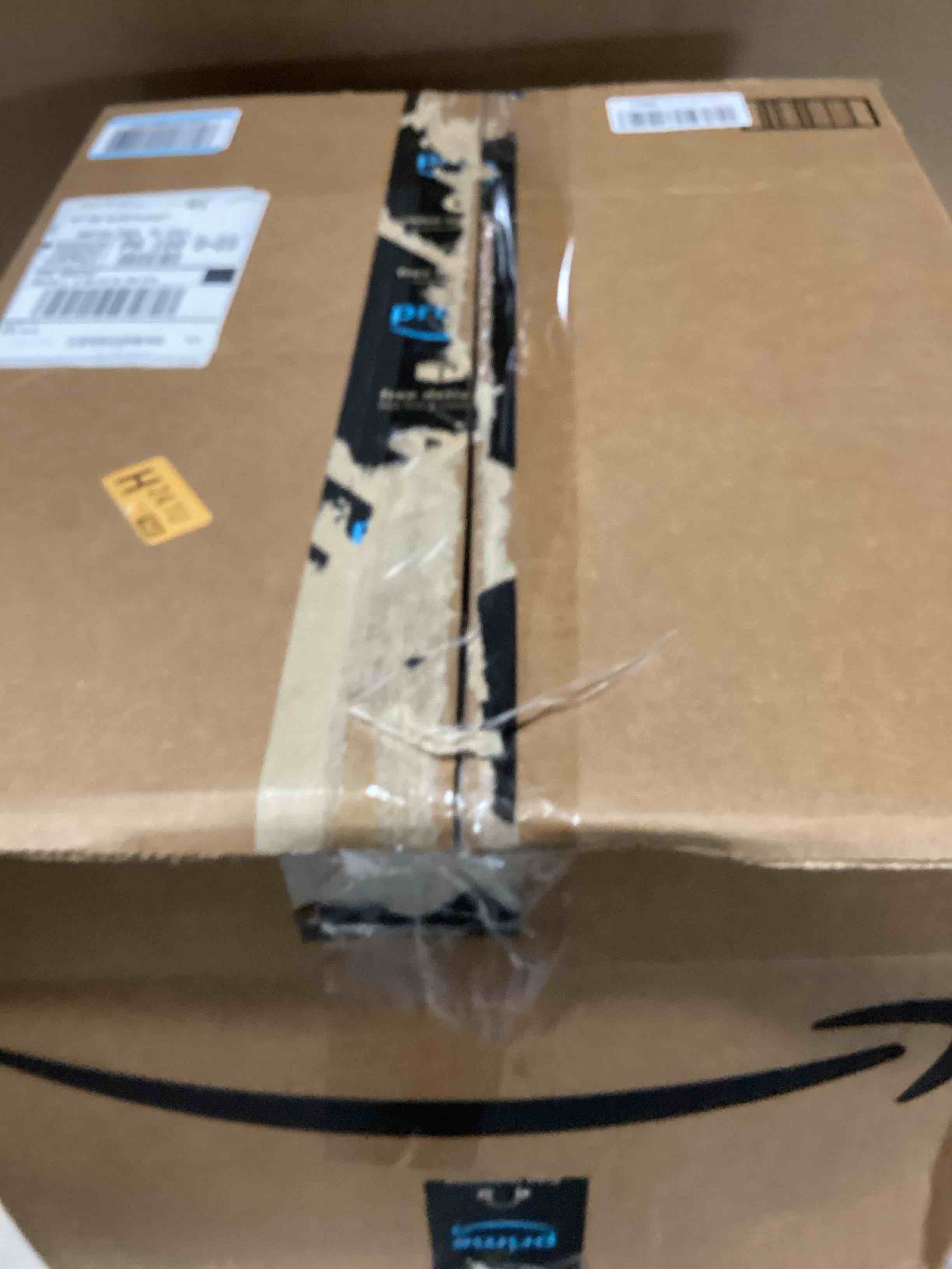 https://s3.amazonaws.com/lotting-images-prod/bidfta/PNK3635282_1754327632510.jpeg