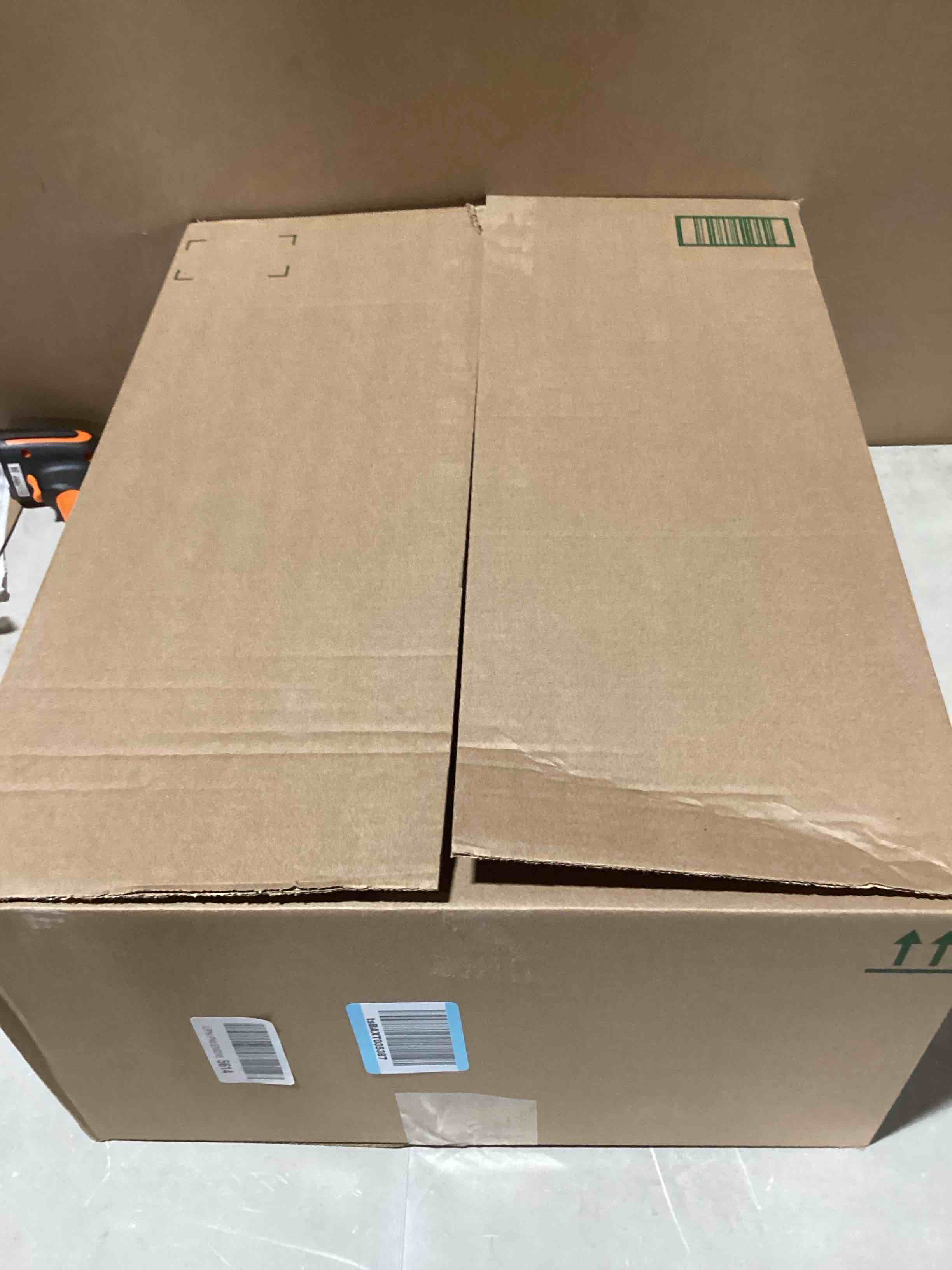 https://s3.amazonaws.com/lotting-images-prod/bidfta/PNK3635295_1754330171481.jpeg