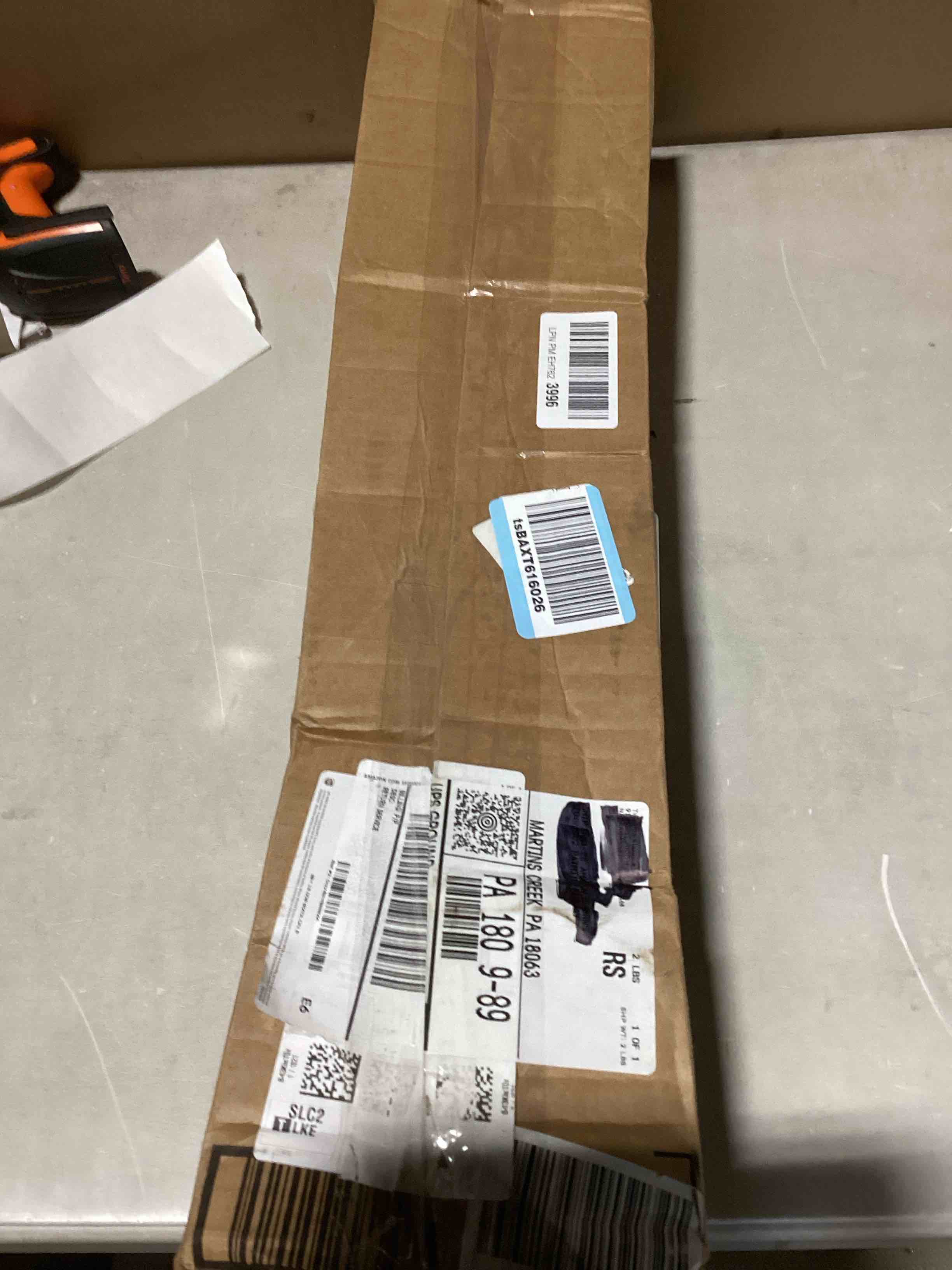 https://s3.amazonaws.com/lotting-images-prod/bidfta/PNK3635331_1754333484675.jpeg