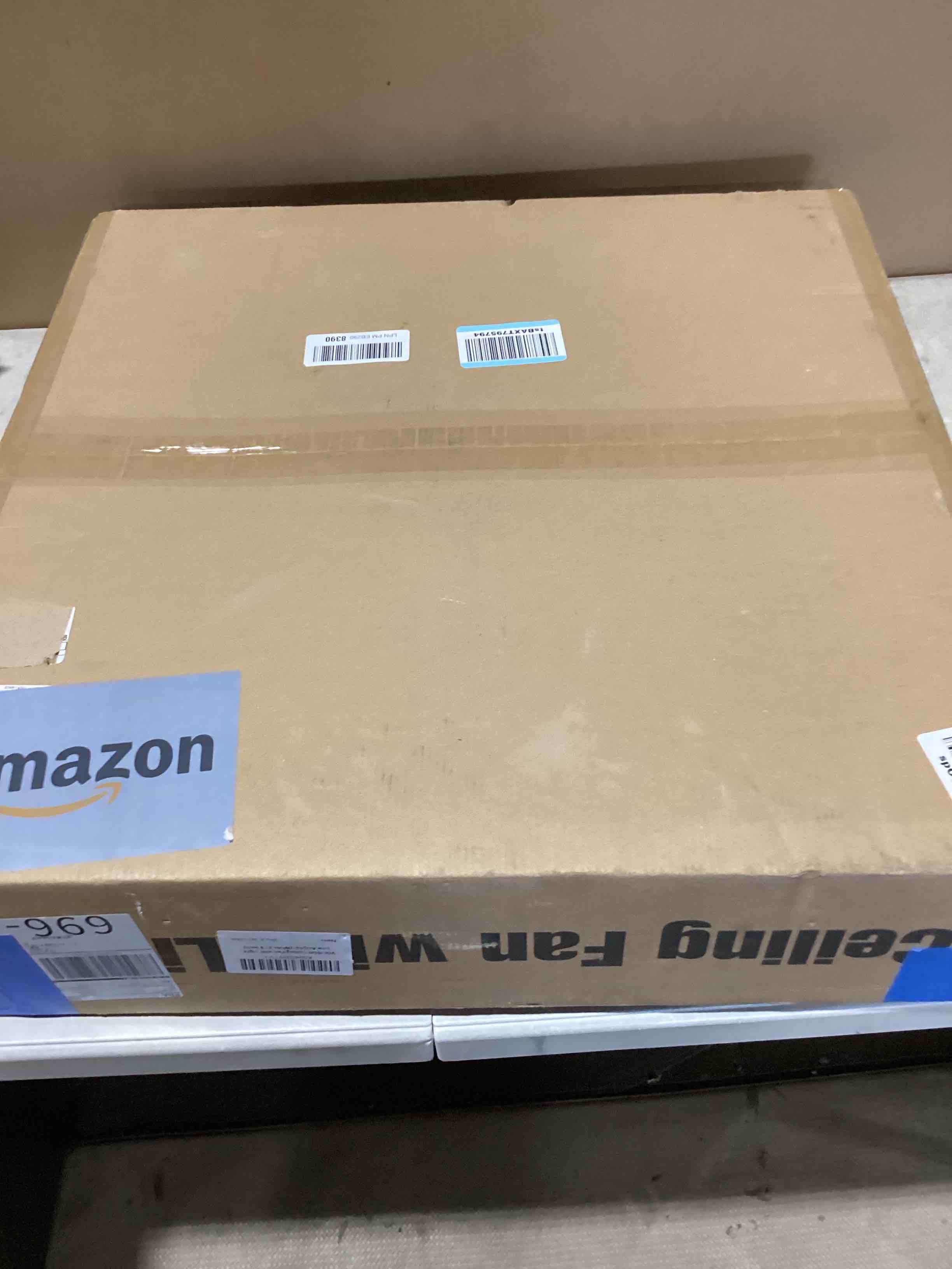 https://s3.amazonaws.com/lotting-images-prod/bidfta/PNK3635538_1754583525334.jpeg