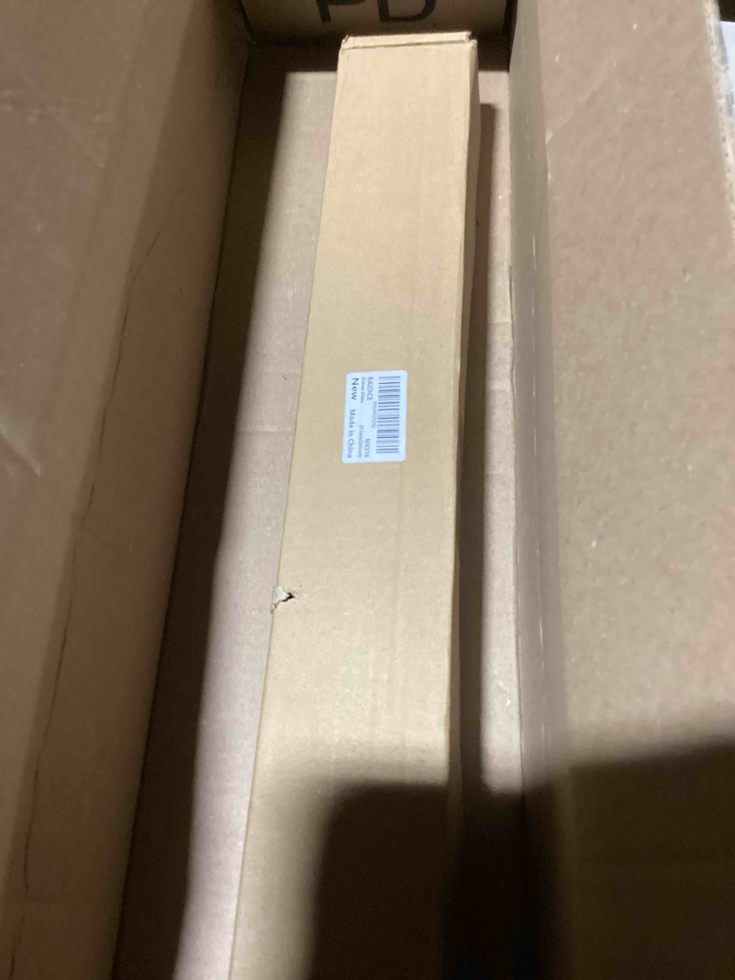 https://s3.amazonaws.com/lotting-images-prod/bidfta/PNK3635575_1754650089874.jpeg