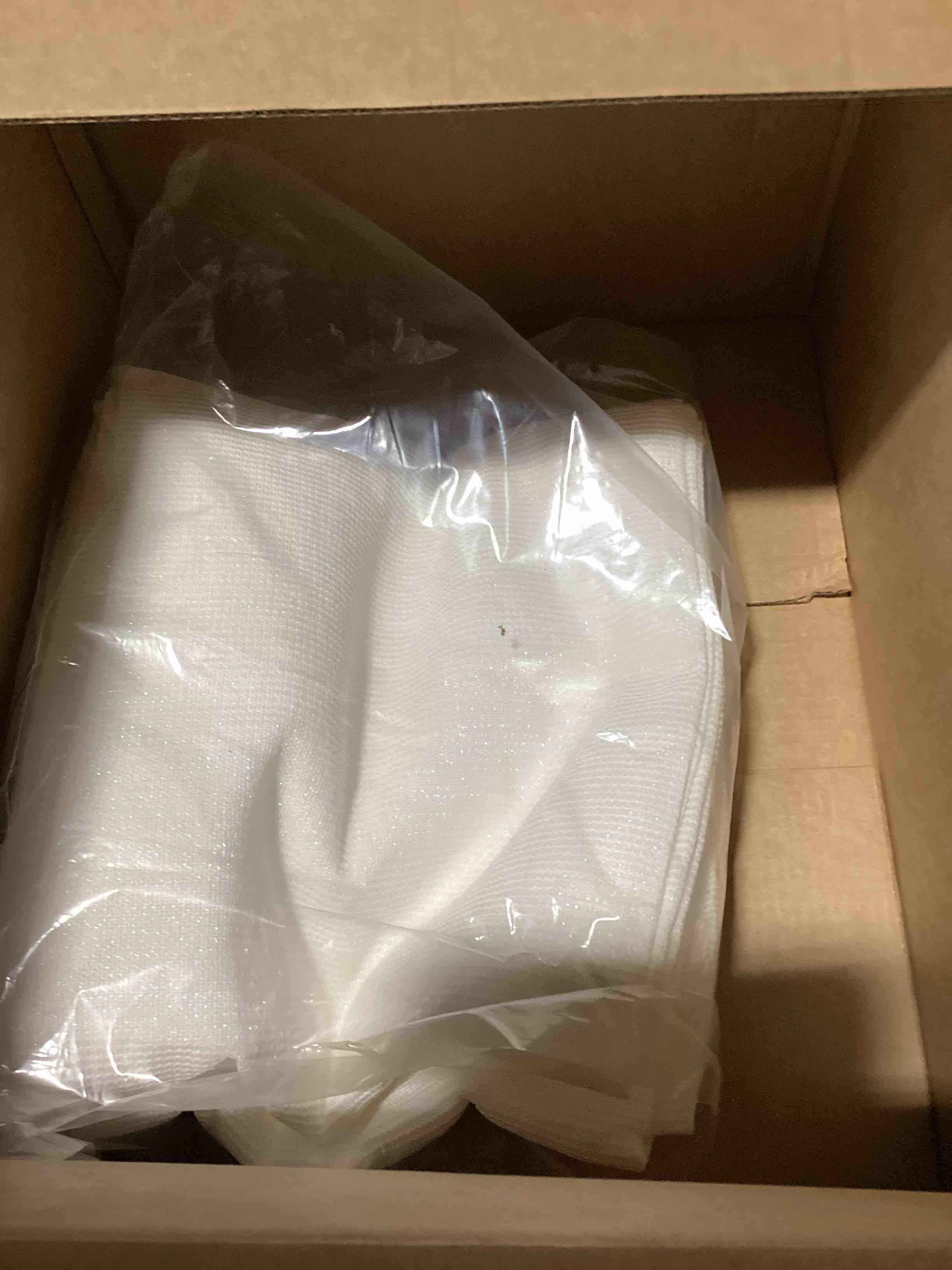https://s3.amazonaws.com/lotting-images-prod/bidfta/PNK3635605_1754653370922.jpeg