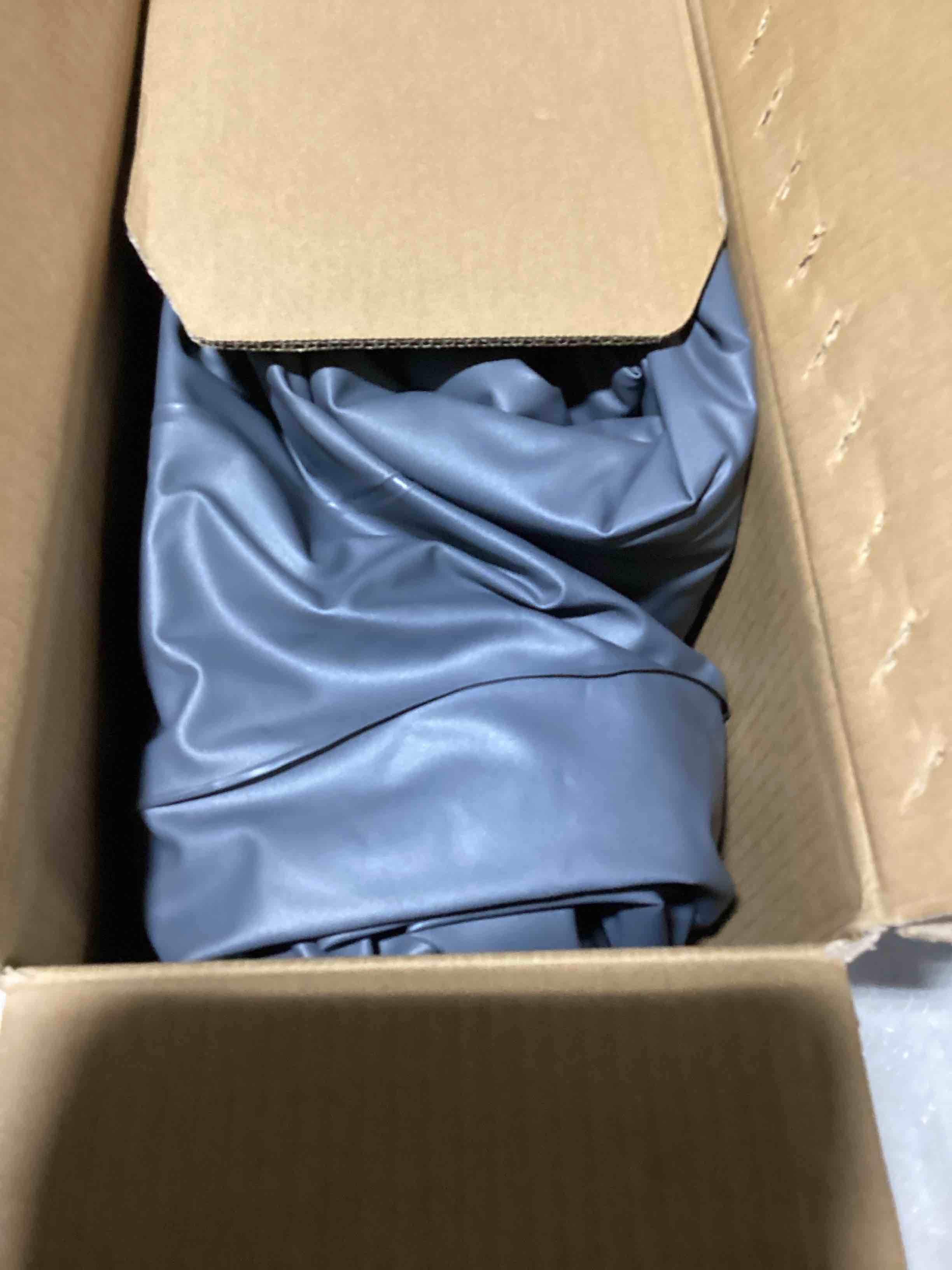 https://s3.amazonaws.com/lotting-images-prod/bidfta/PNK3635612_1754653750110.jpeg