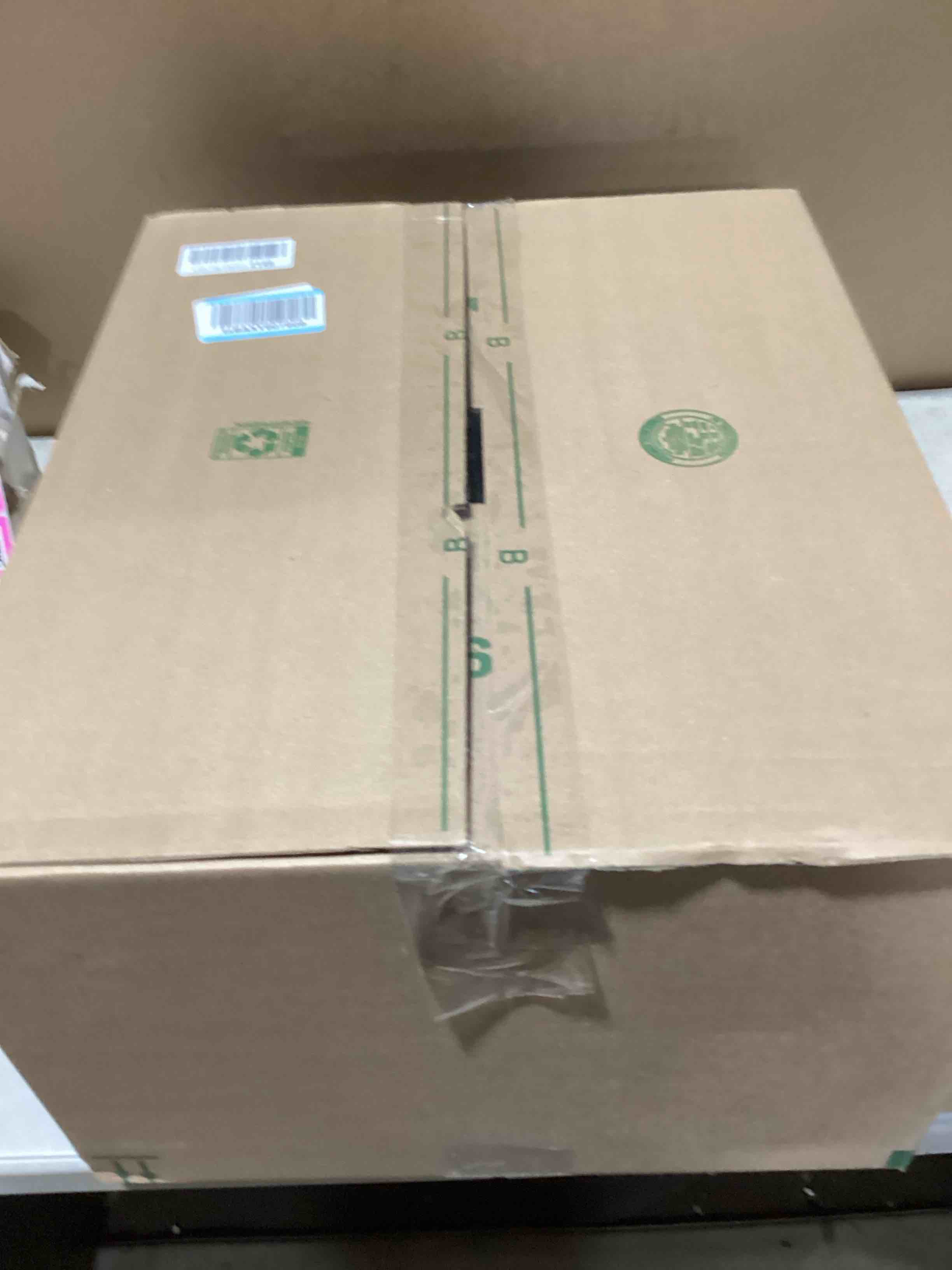 https://s3.amazonaws.com/lotting-images-prod/bidfta/PNK3635619_1754654794892.jpeg